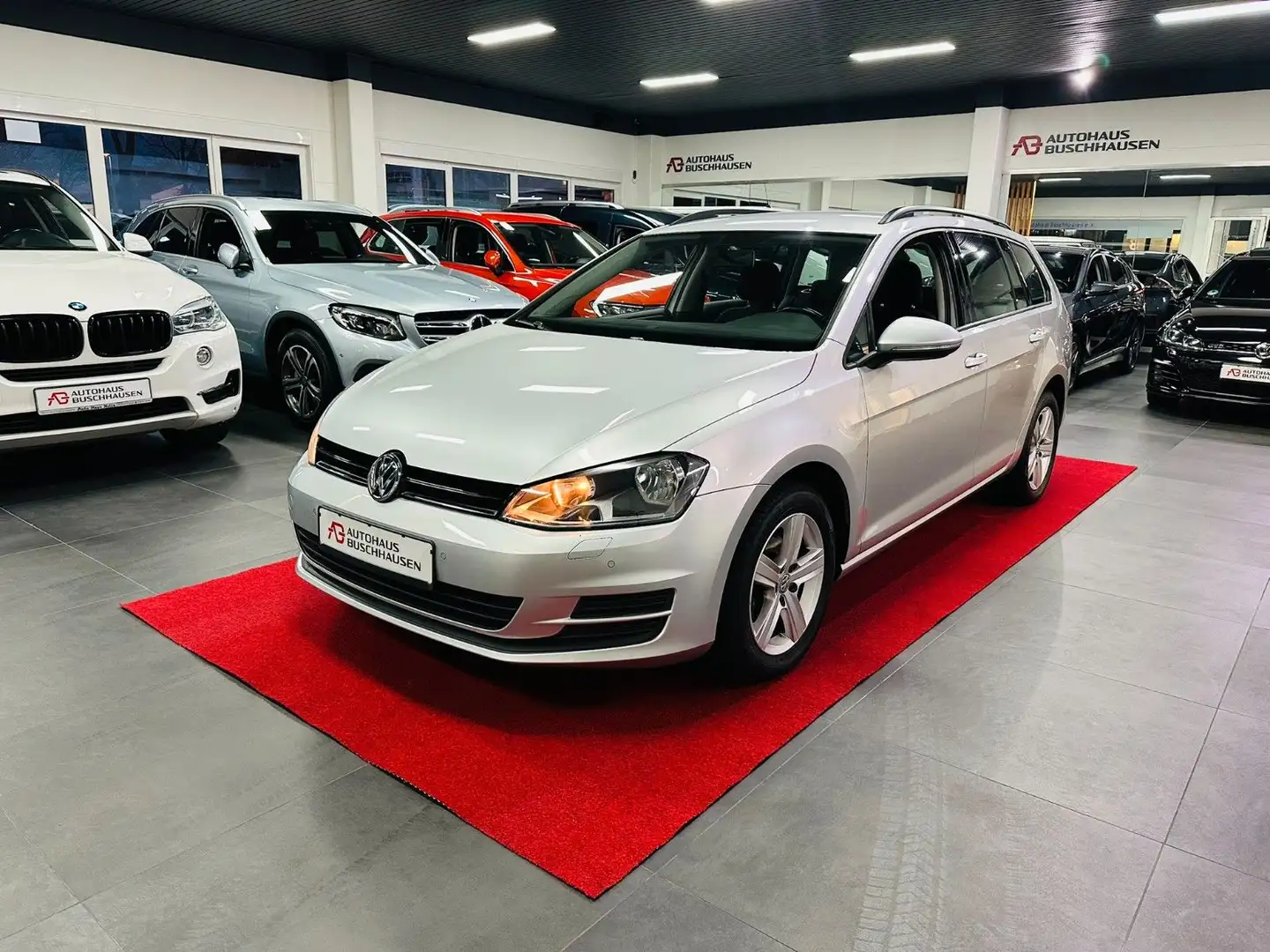 Volkswagen Golf VII Variant Comfortline*TÜV+InspNEU*2Hd*NAV Silber - 2