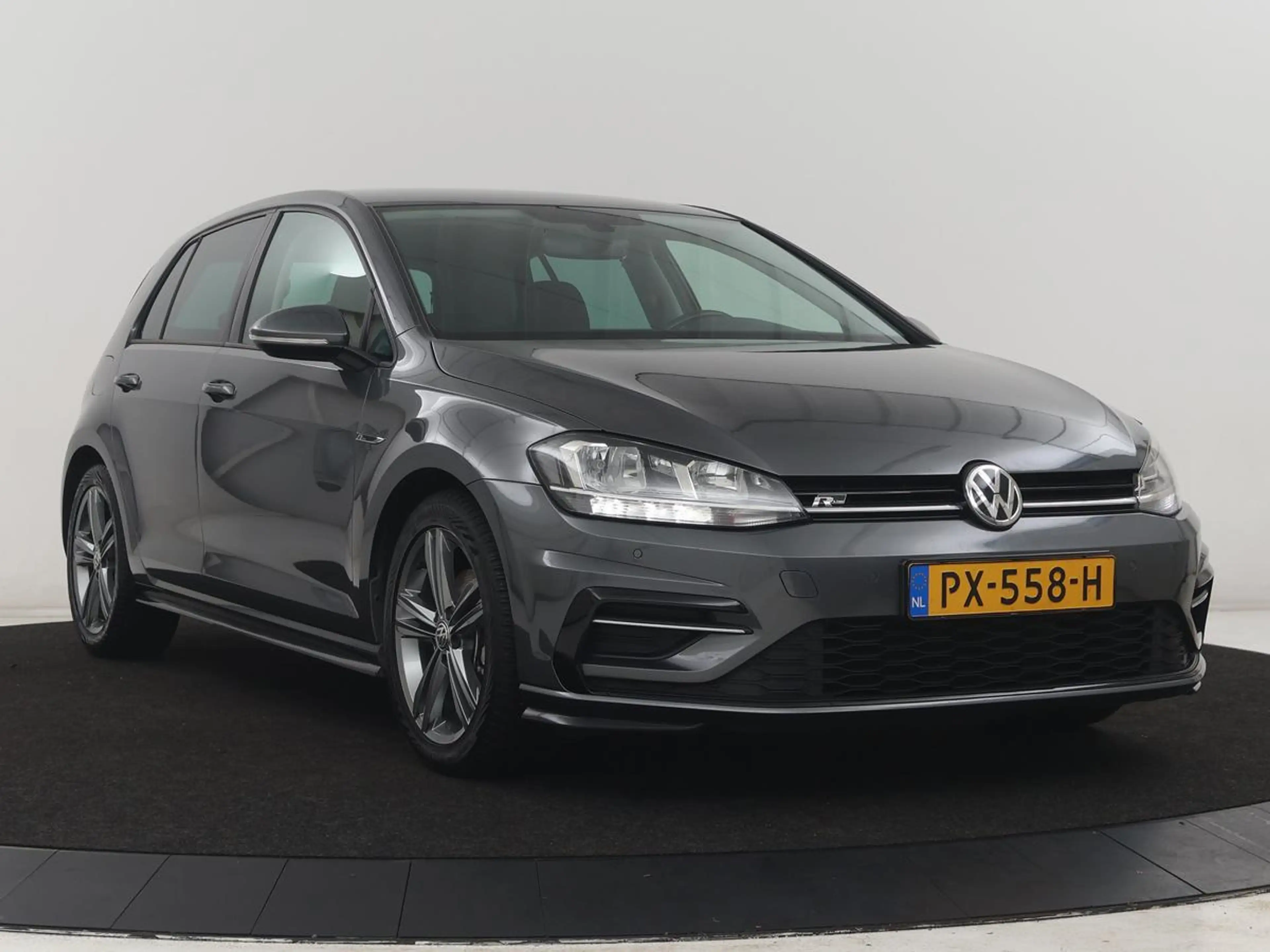 Volkswagen Golf R 1.5 TSI Highline Business | Adaptive cruise | Stoe — photo 38