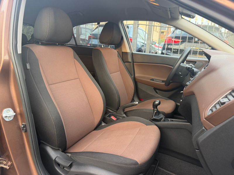 Hyundai i20 i20 1.2i Cool — photo 14