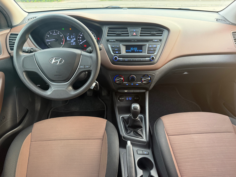 Hyundai i20 i20 1.2i Cool — photo 8