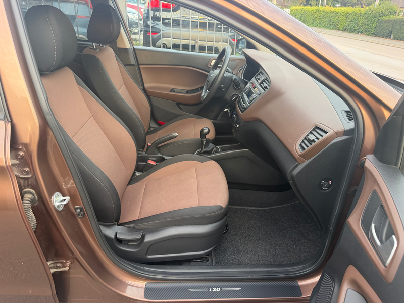 Hyundai i20 i20 1.2i Cool — photo 13