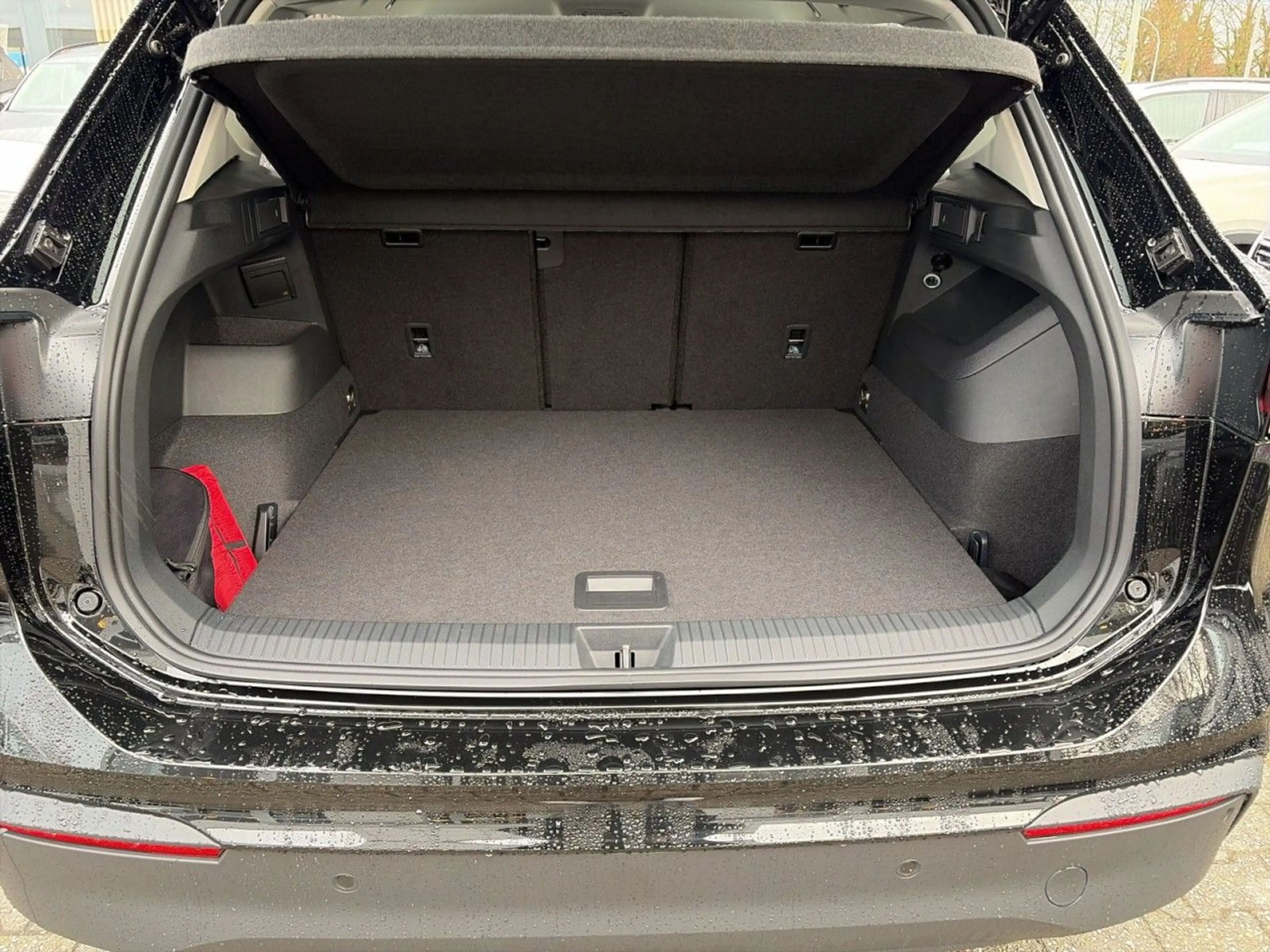 Volkswagen Tiguan ENERGY 2.0 l TDI DSG 360 ACC AUT Kam. LED — photo 6