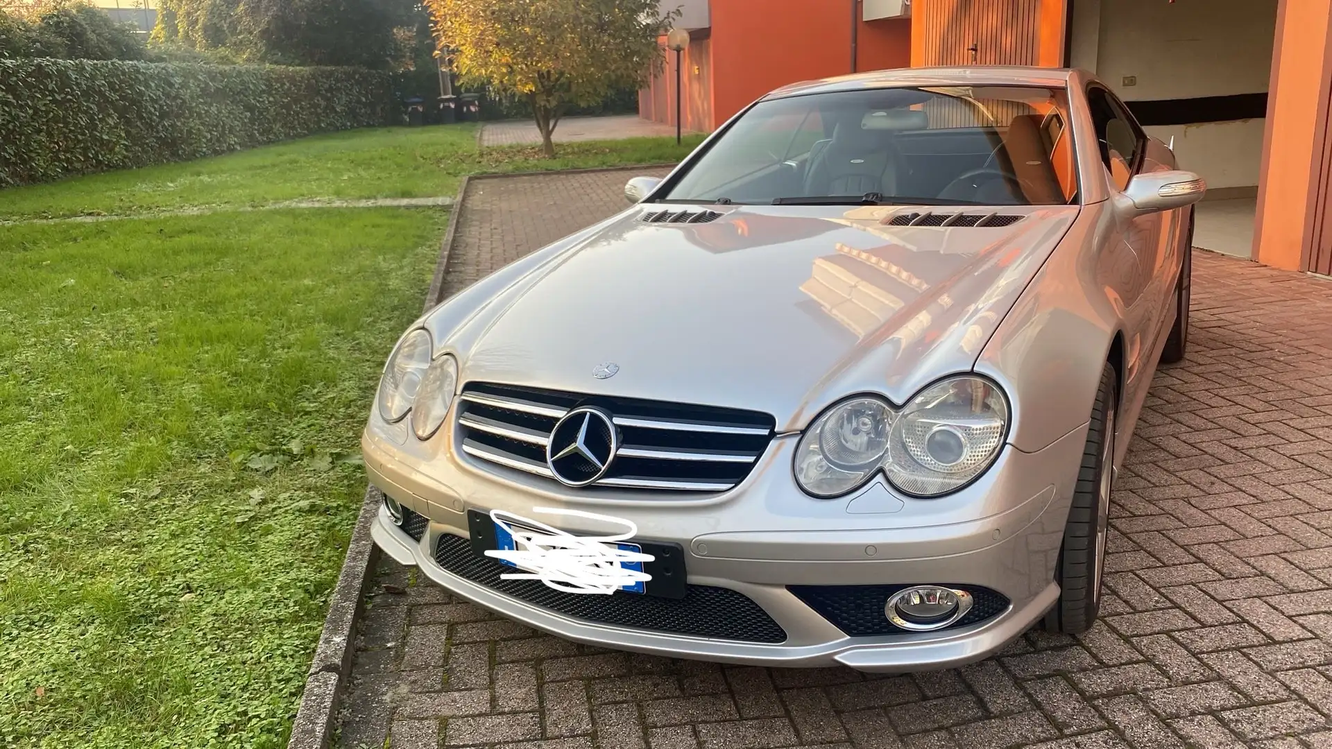 Mercedes-Benz SL 350 amg - 1