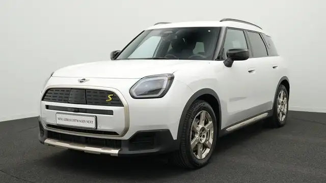 MINI Countryman SE All4 Favoured Trim