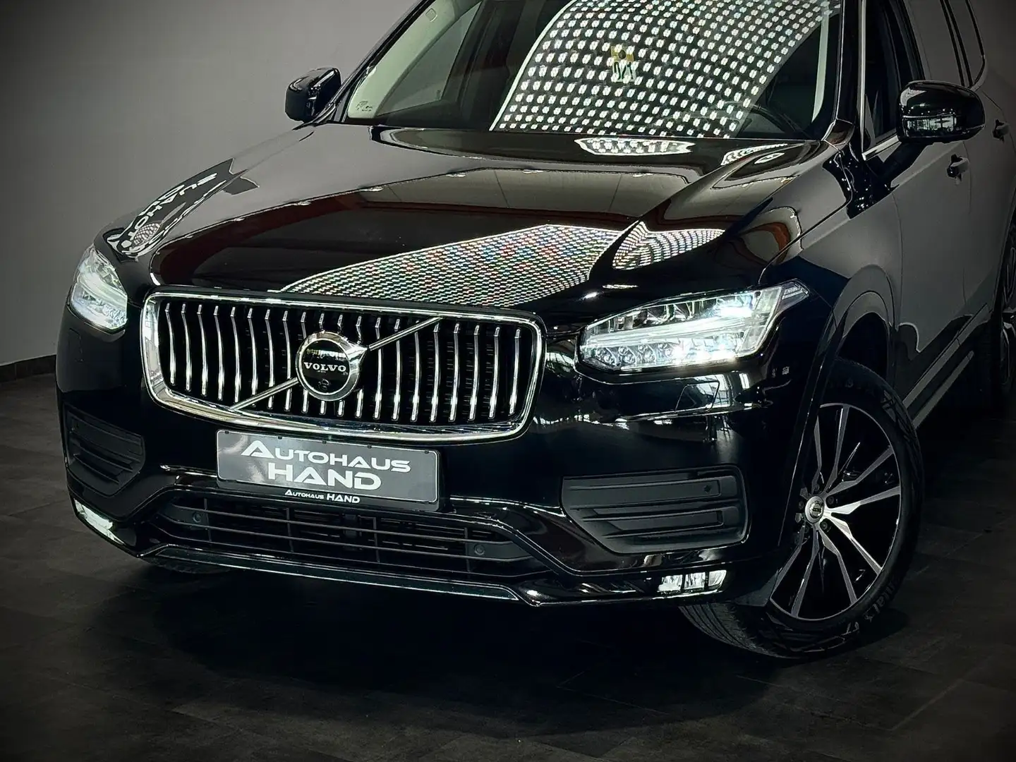 Volvo XC90 XC90*MOMENTUM PRO*AWD*360*PANO*HEAD-UP*1.H Schwarz - 2