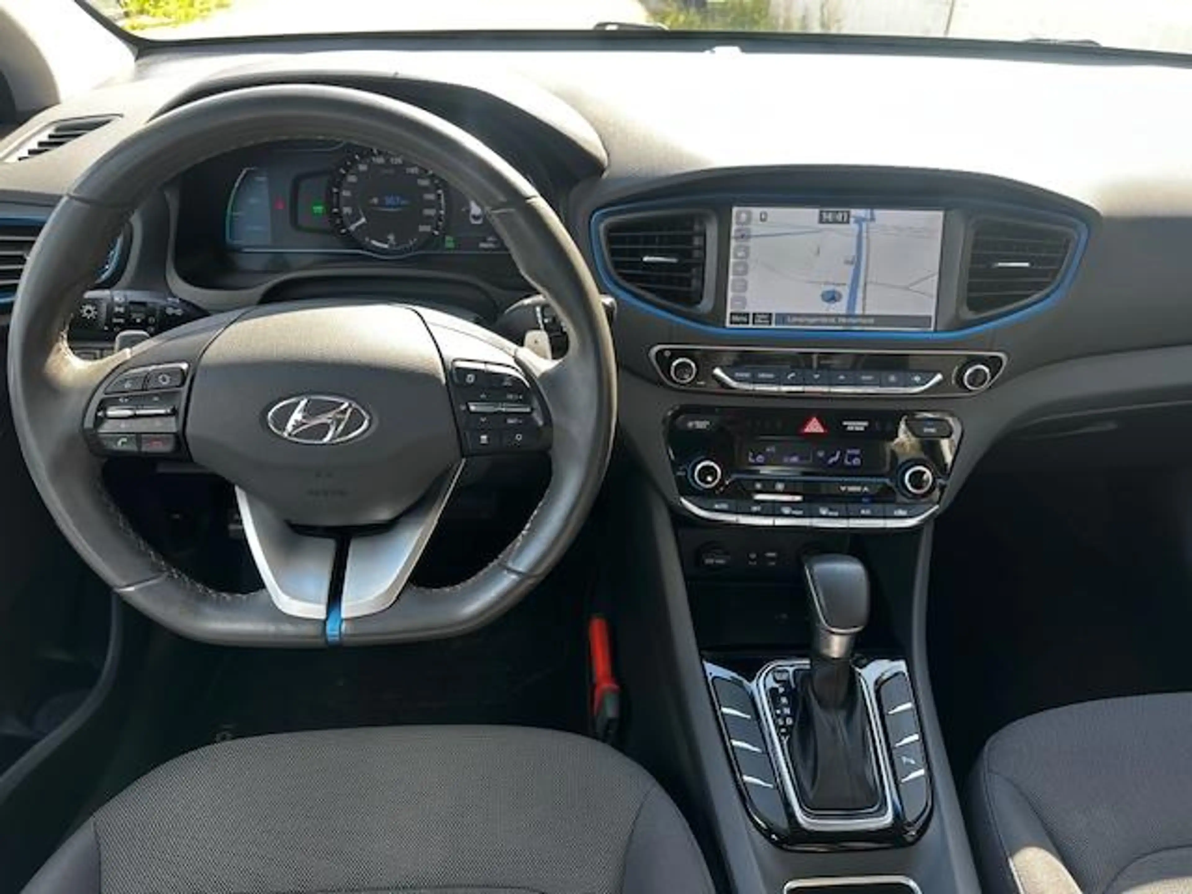 Hyundai IONIQ 1.6 GDi Comfort HYBRID/CARPLAY/NAVI/CRUISE/PDC/AUT — photo 14
