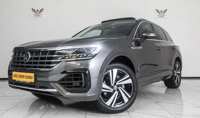 Volkswagen Touareg 3.0 TDi V6 SCR 4Motions Pack Sport R- Line