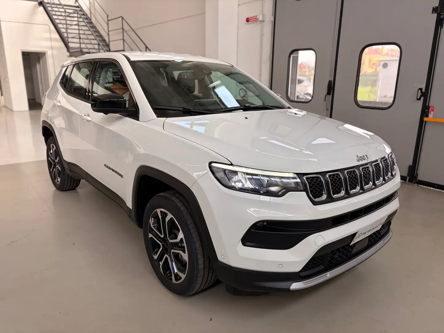 Jeep Compass 1.5 turbo t4 mhev Altitude 2wd 130cv dct Safety Pack Km.0 Nazionale Bianco - 1