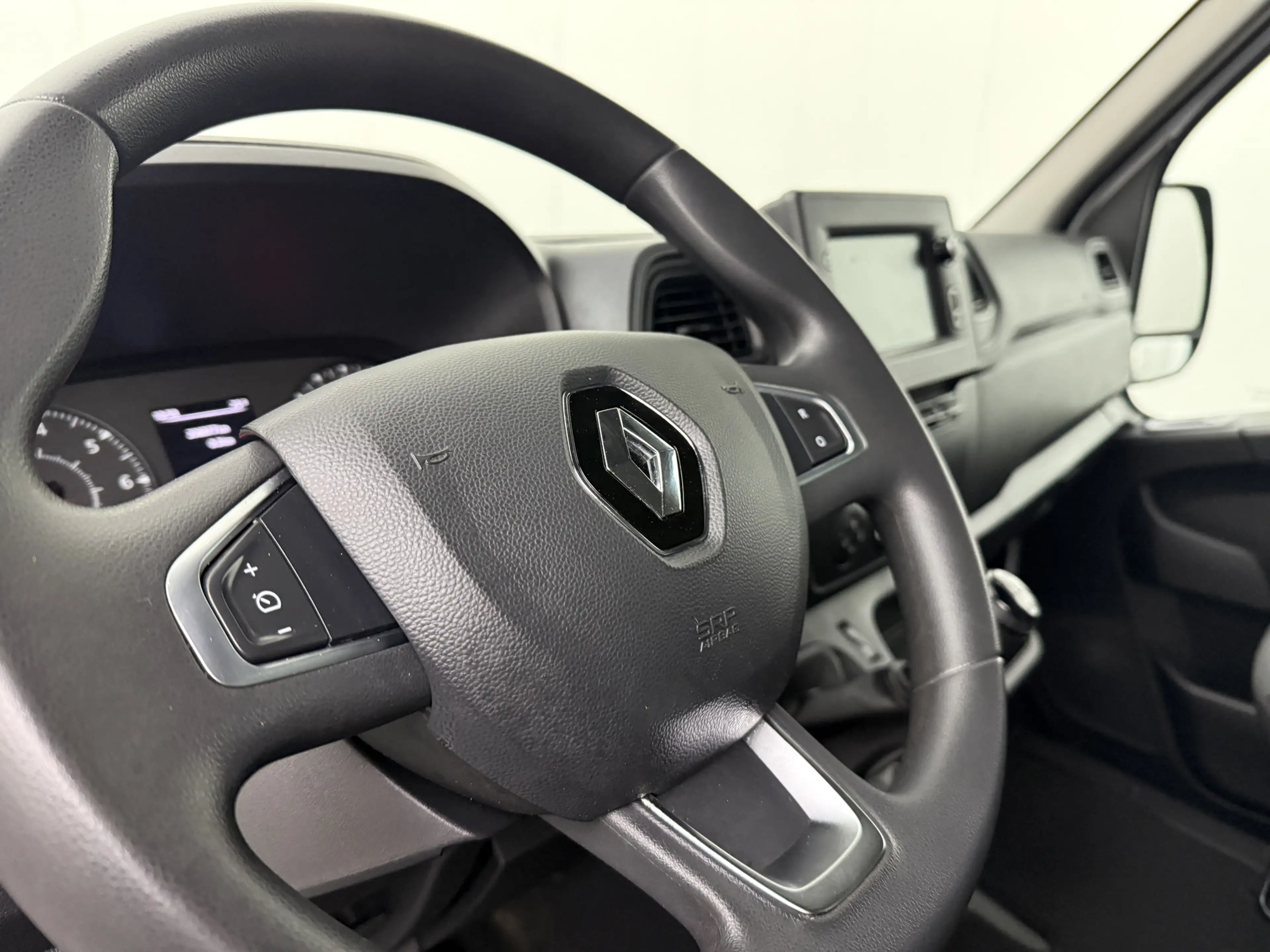 Renault Master 2.3DCi 165PK Bakwagen+Laadklep | 2.35 Hoog | Navig — photo 14