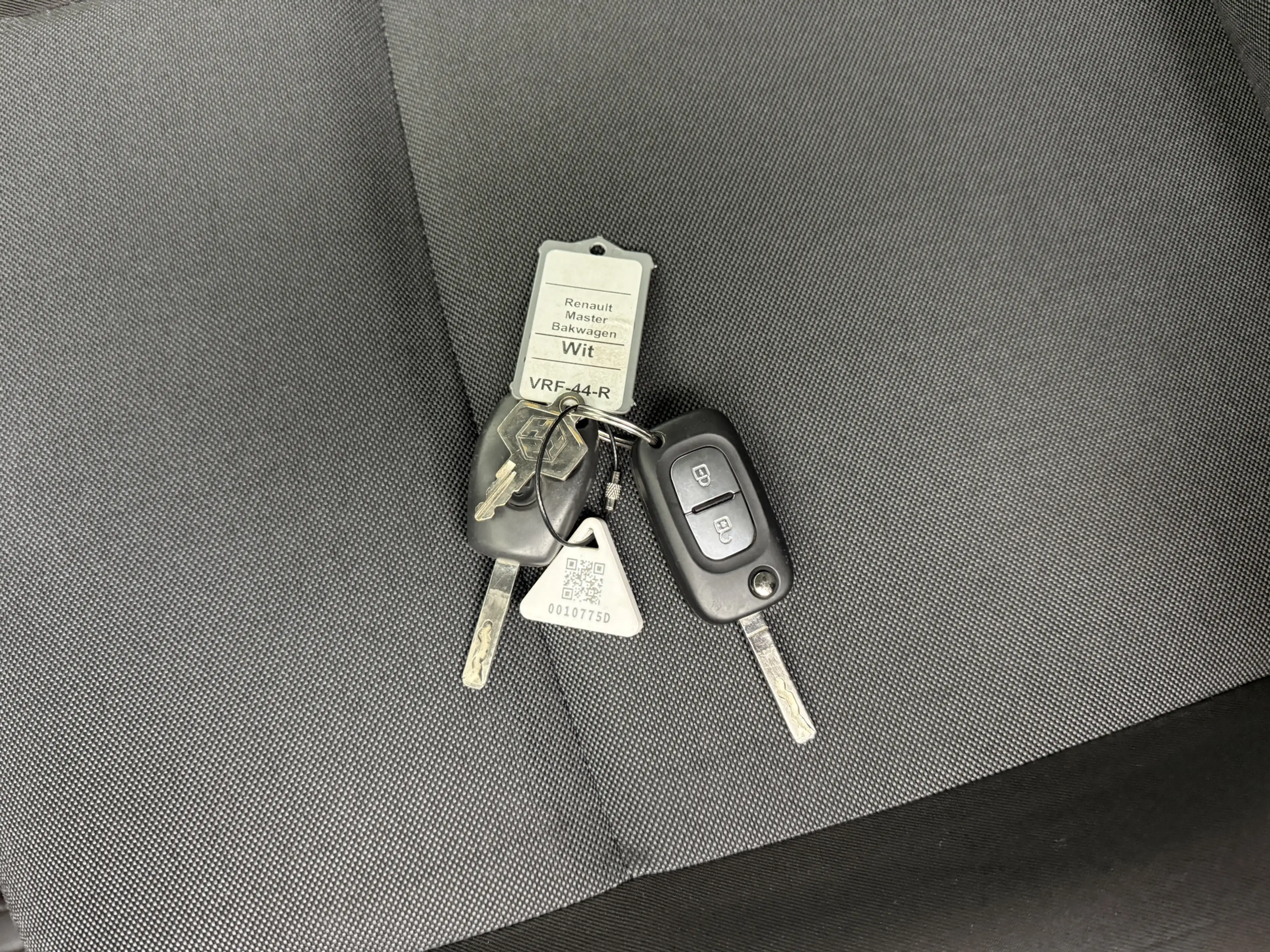 Renault Master 2.3DCi 165PK Bakwagen+Laadklep | 2.35 Hoog | Navig — photo 5