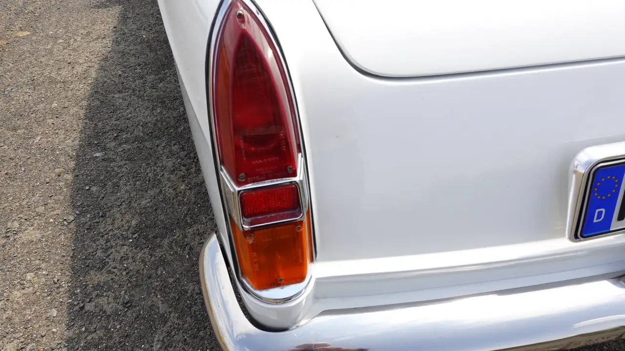 Peugeot 404 Coupe, foto 12