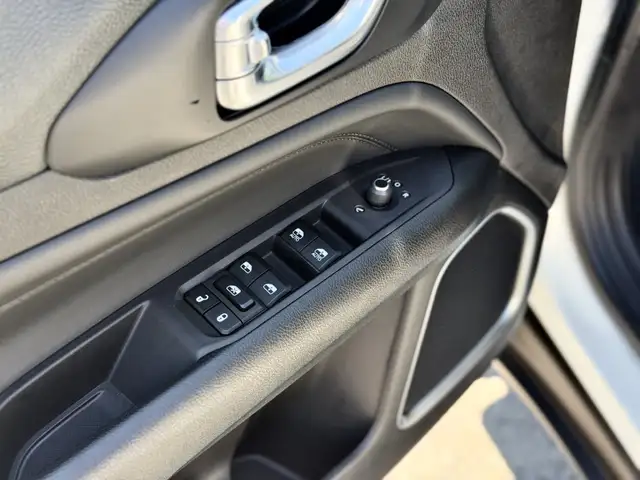 Jeep Compass view 14