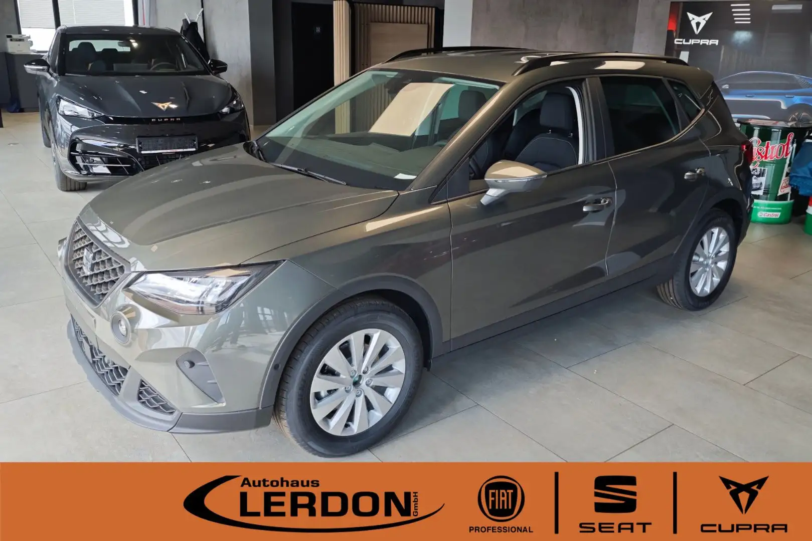 SEAT Arona Road Edition 1.0 TSI DSG Gri - 1