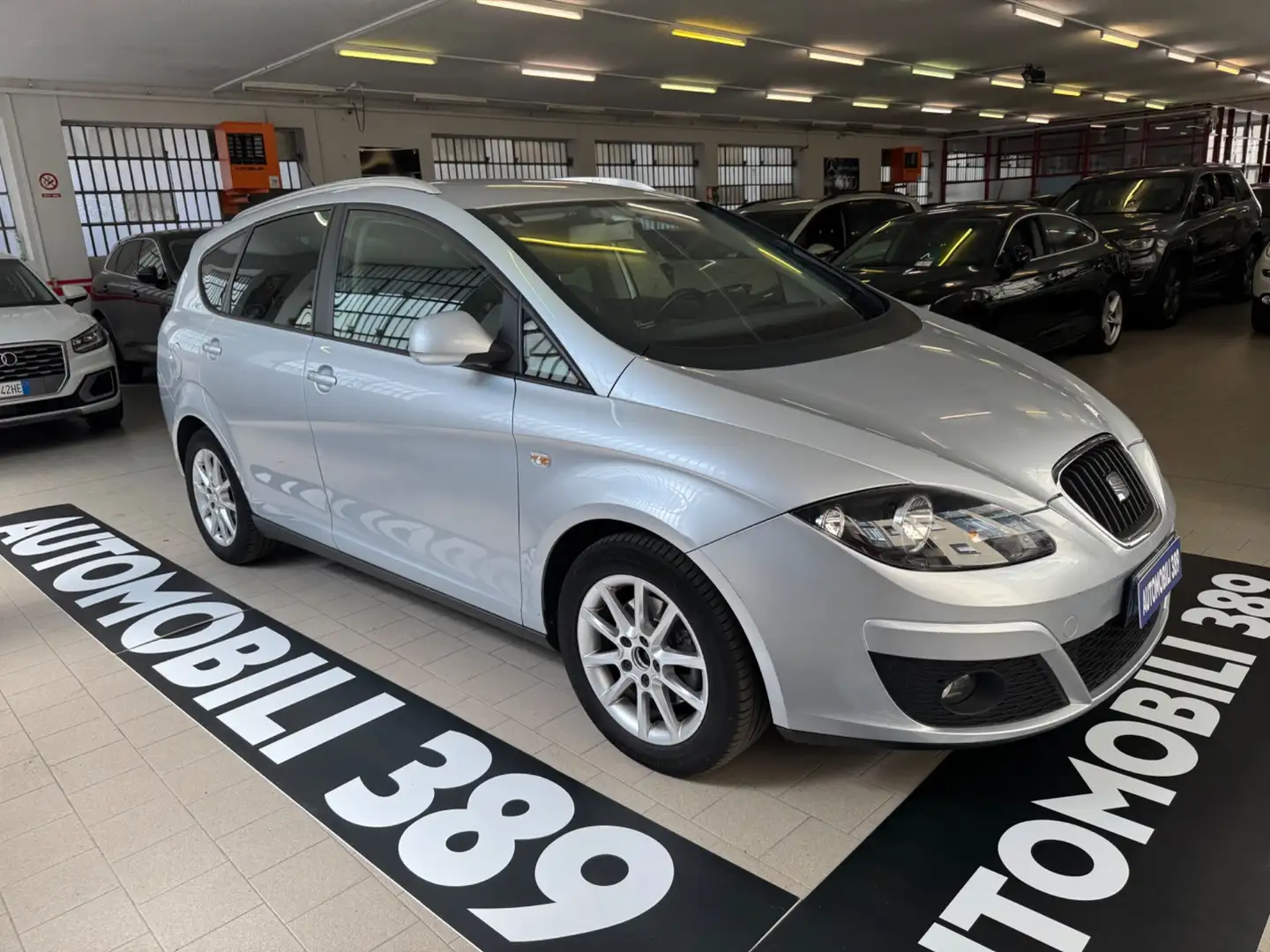 SEAT Altea XL 1.6 TDI 105 CR DPF Style Ecom. Argento - 1