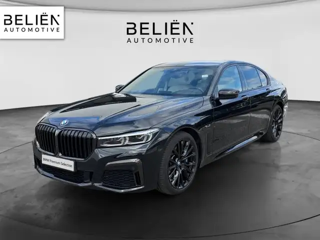 BMW 745