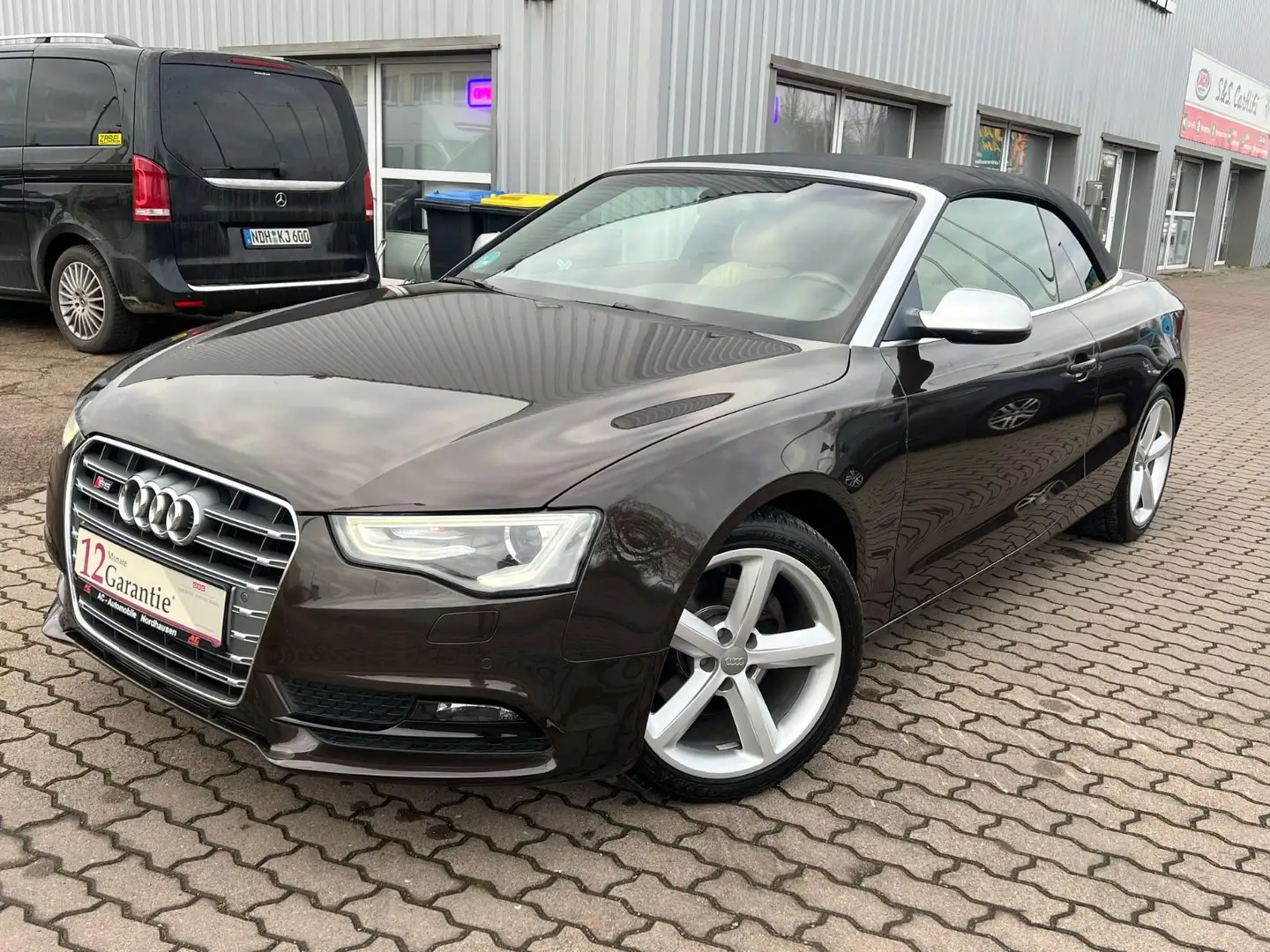 Audi A5 Cabriolet 2.0 TDI Braun - 1