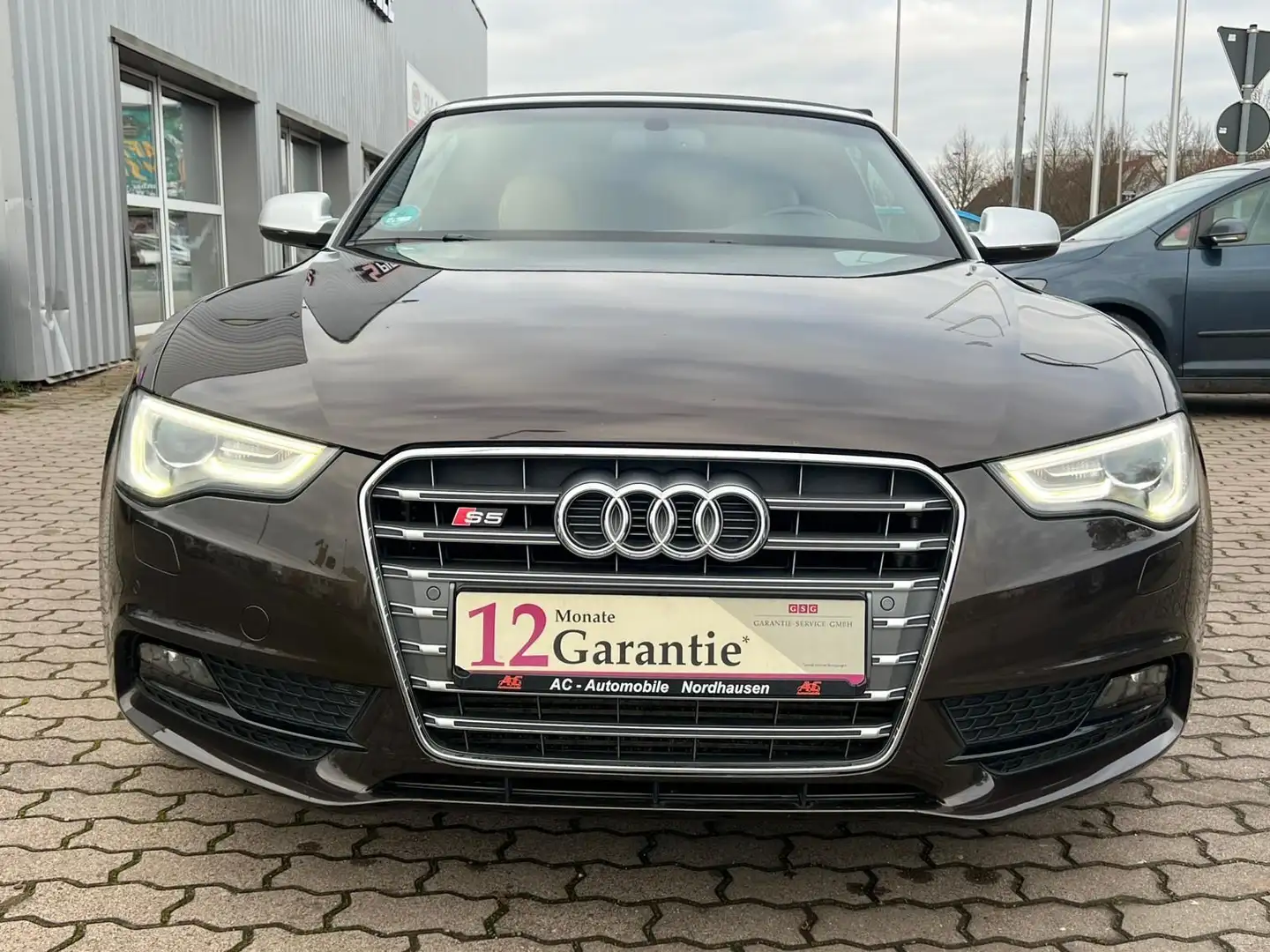 Audi A5 Cabriolet 2.0 TDI Braun - 2