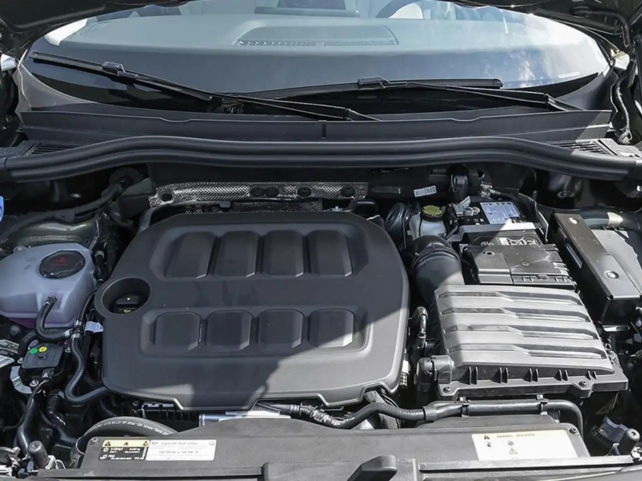 Volkswagen Tiguan снимка Volkswagen Tiguan