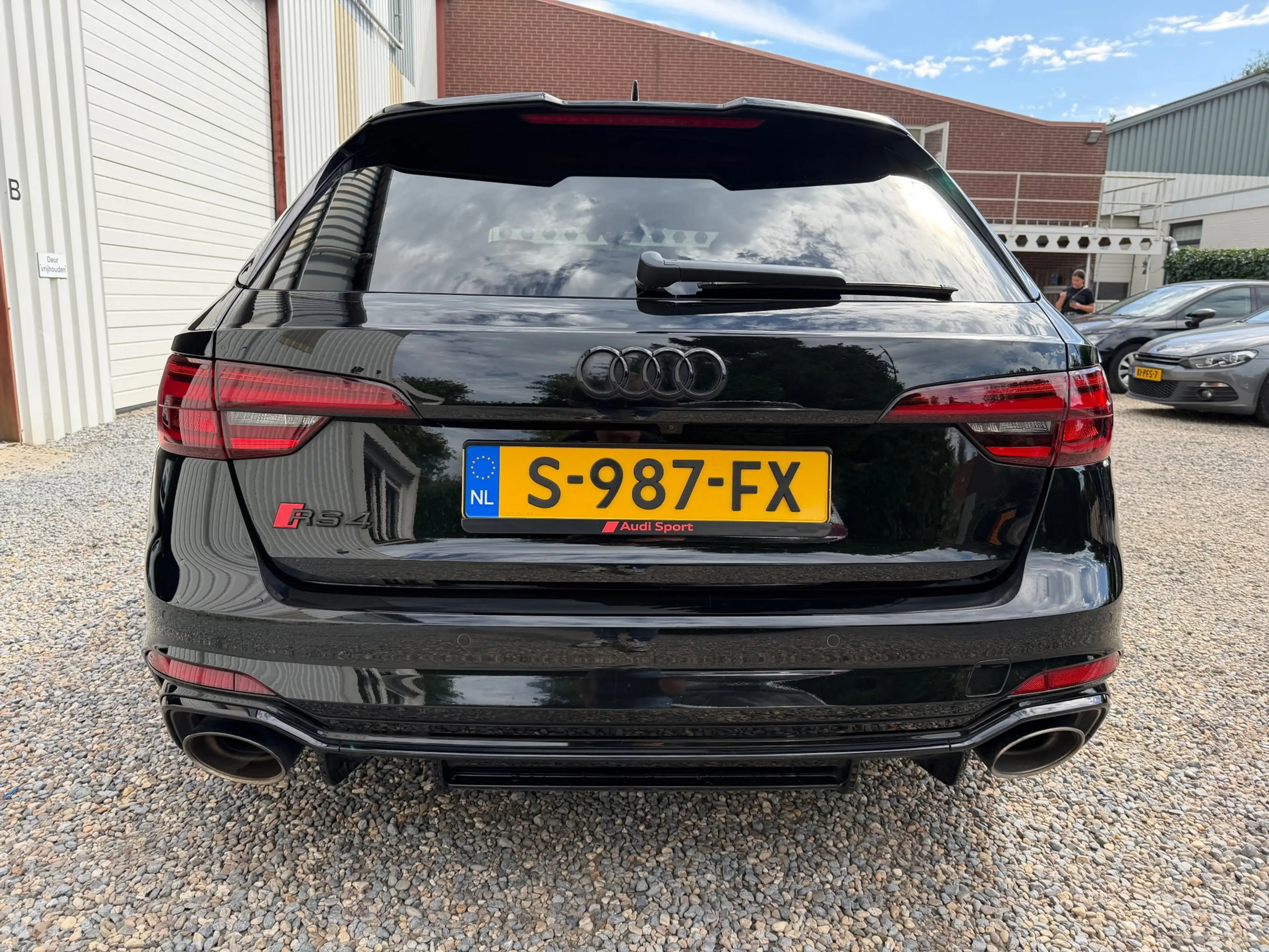 Audi RS4 A4 Avant 2.9 TFSI quattro PANO.HUP.LEER.CLIMA.B&O. — photo 25
