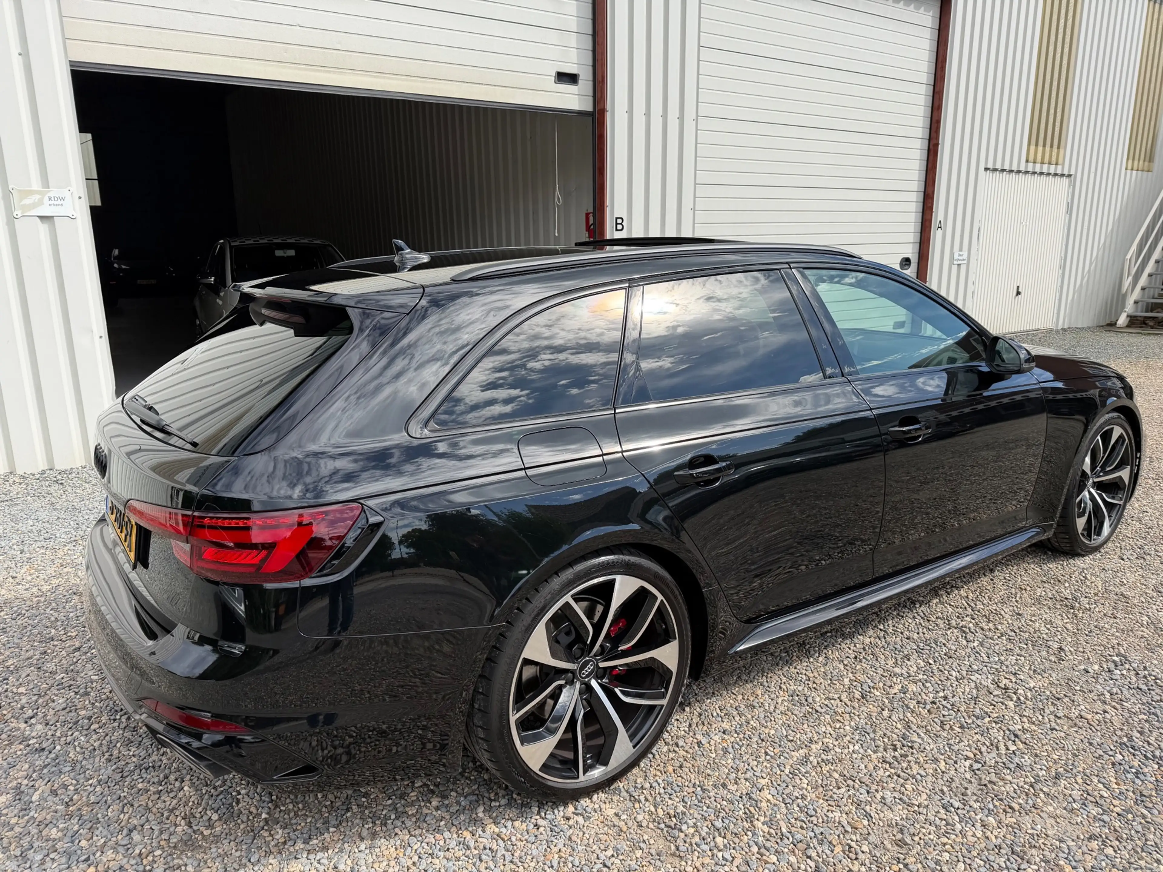 Audi RS4 A4 Avant 2.9 TFSI quattro PANO.HUP.LEER.CLIMA.B&O. — photo 12
