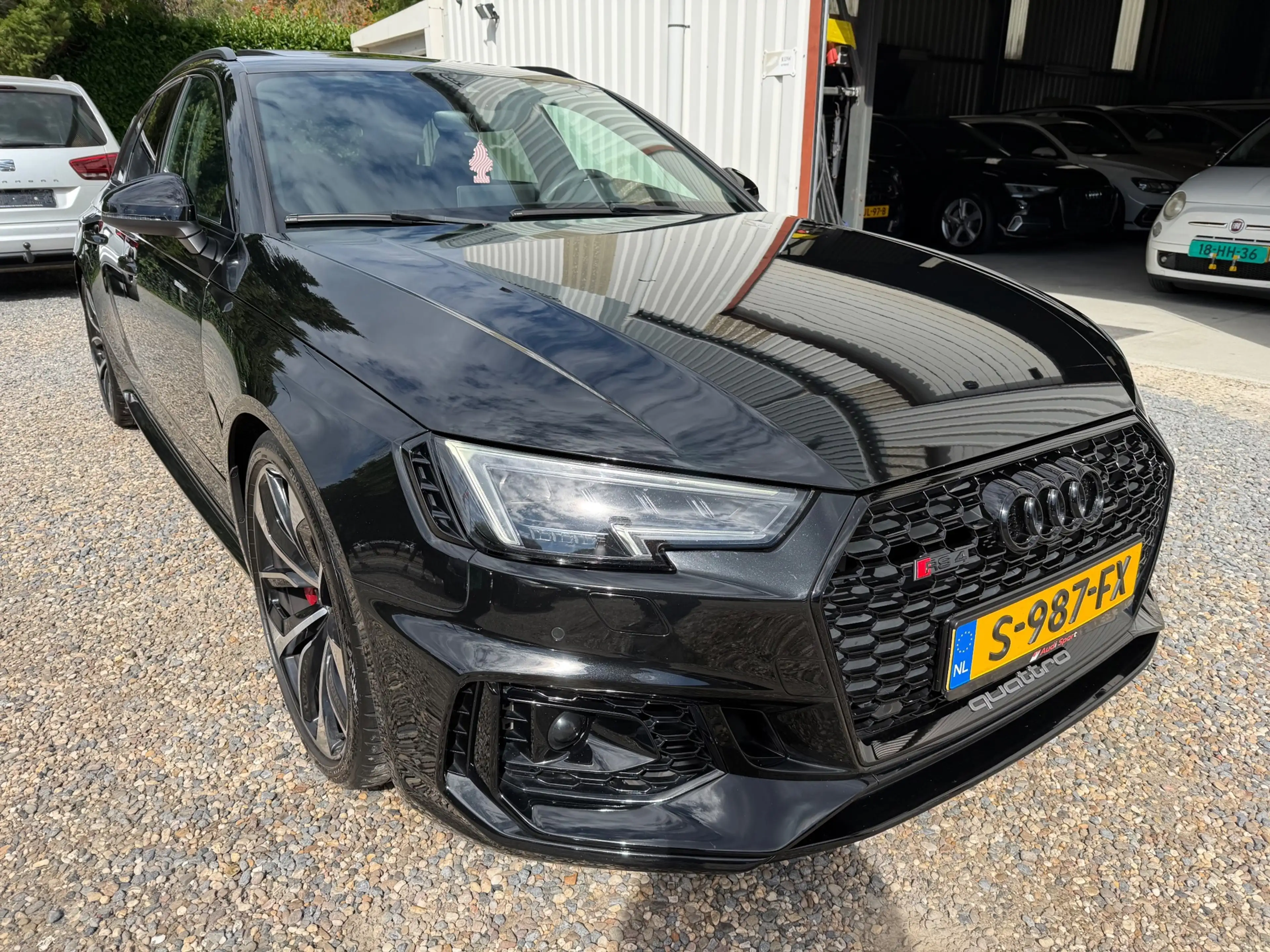 Audi RS4 A4 Avant 2.9 TFSI quattro PANO.HUP.LEER.CLIMA.B&O. — photo 2