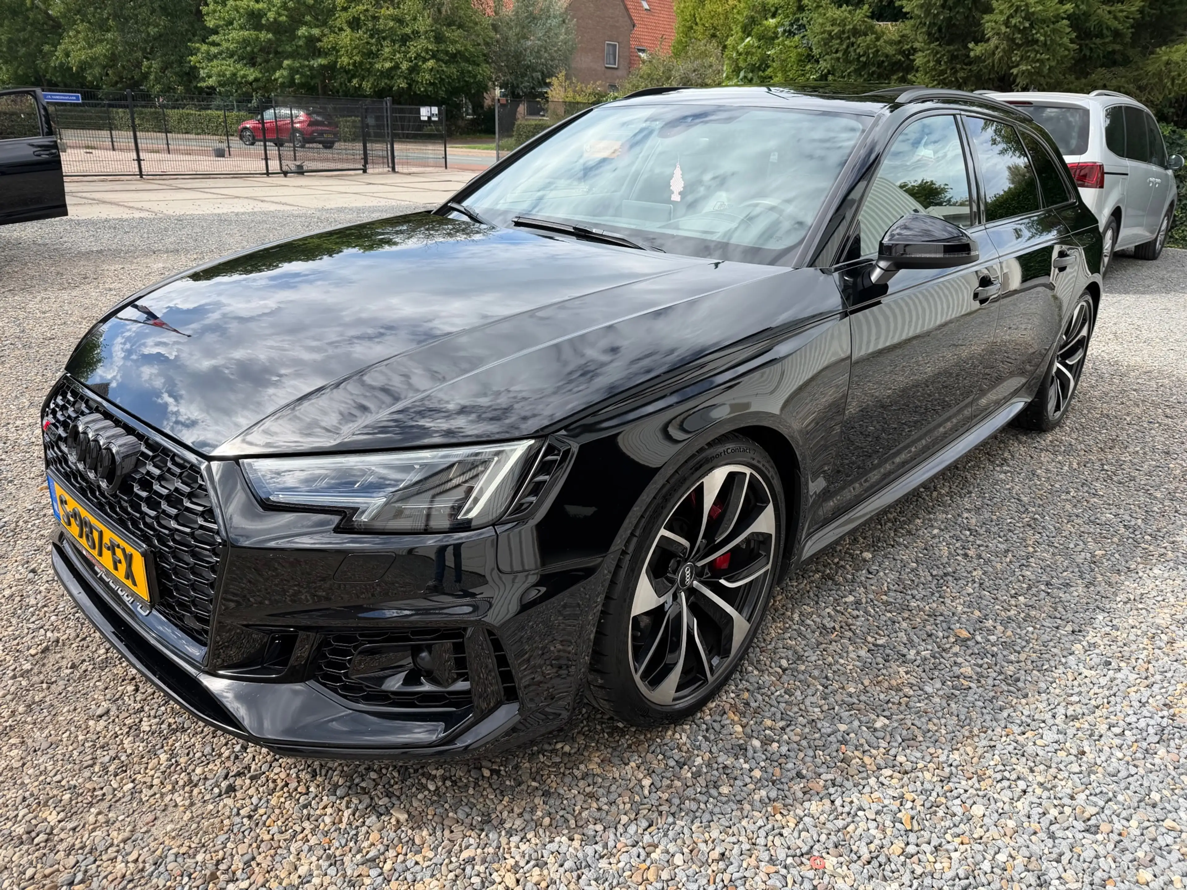 Audi RS4 A4 Avant 2.9 TFSI quattro PANO.HUP.LEER.CLIMA.B&O. — photo 9