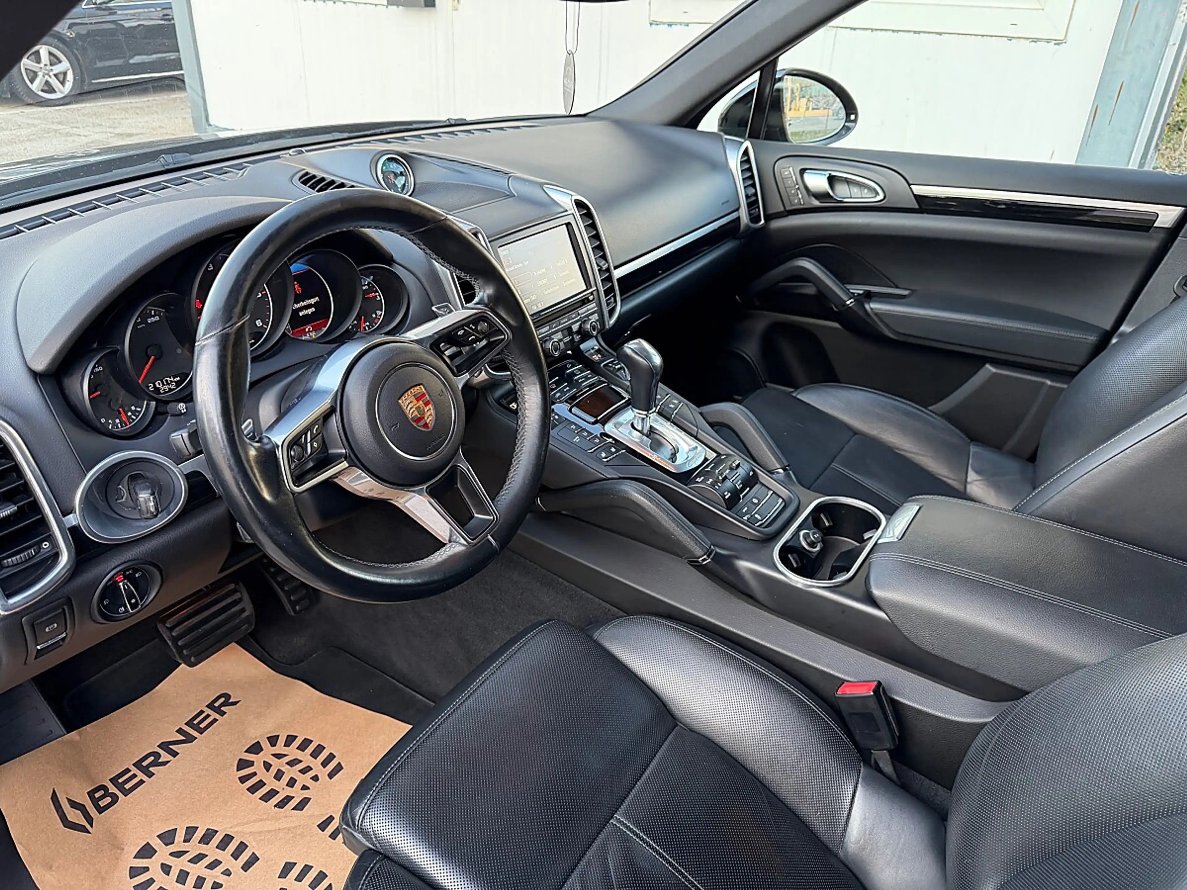 Porsche Cayenne II 3,0 Diesel *Checkheftgepflegt* — photo 11