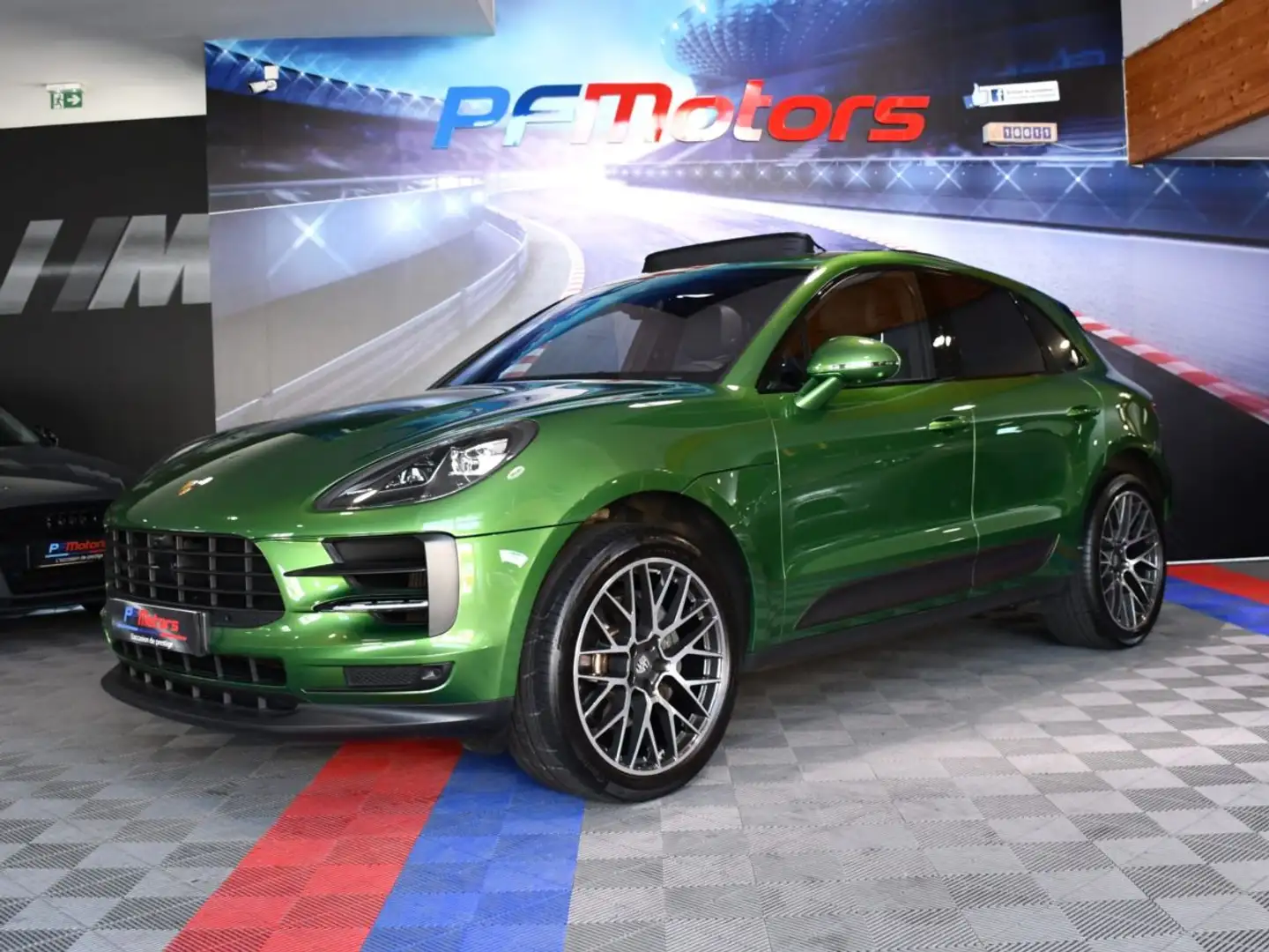 Porsche Macan S 3.0 V6 354 PDK GPS Attelage Suspension Pneumatique Caméra 360 Pack Chrono Vebasto ACC BOSE TO Sièges Ventilés JA 21 Groen - 1