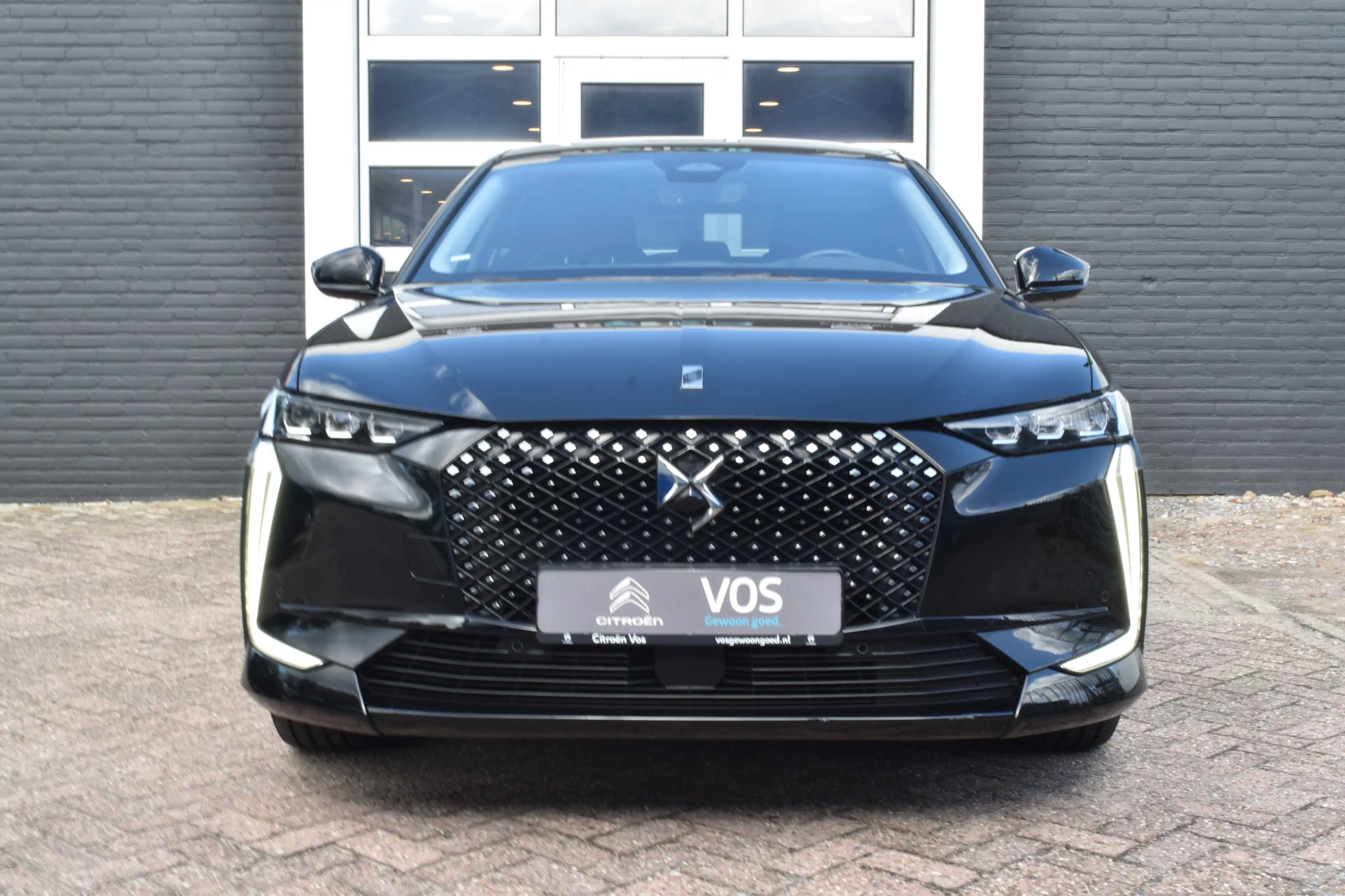 DS Automobiles DS 4 Hybrid 136 DCS-6 Étoile Alcantara | Navi | Airco | — photo 6