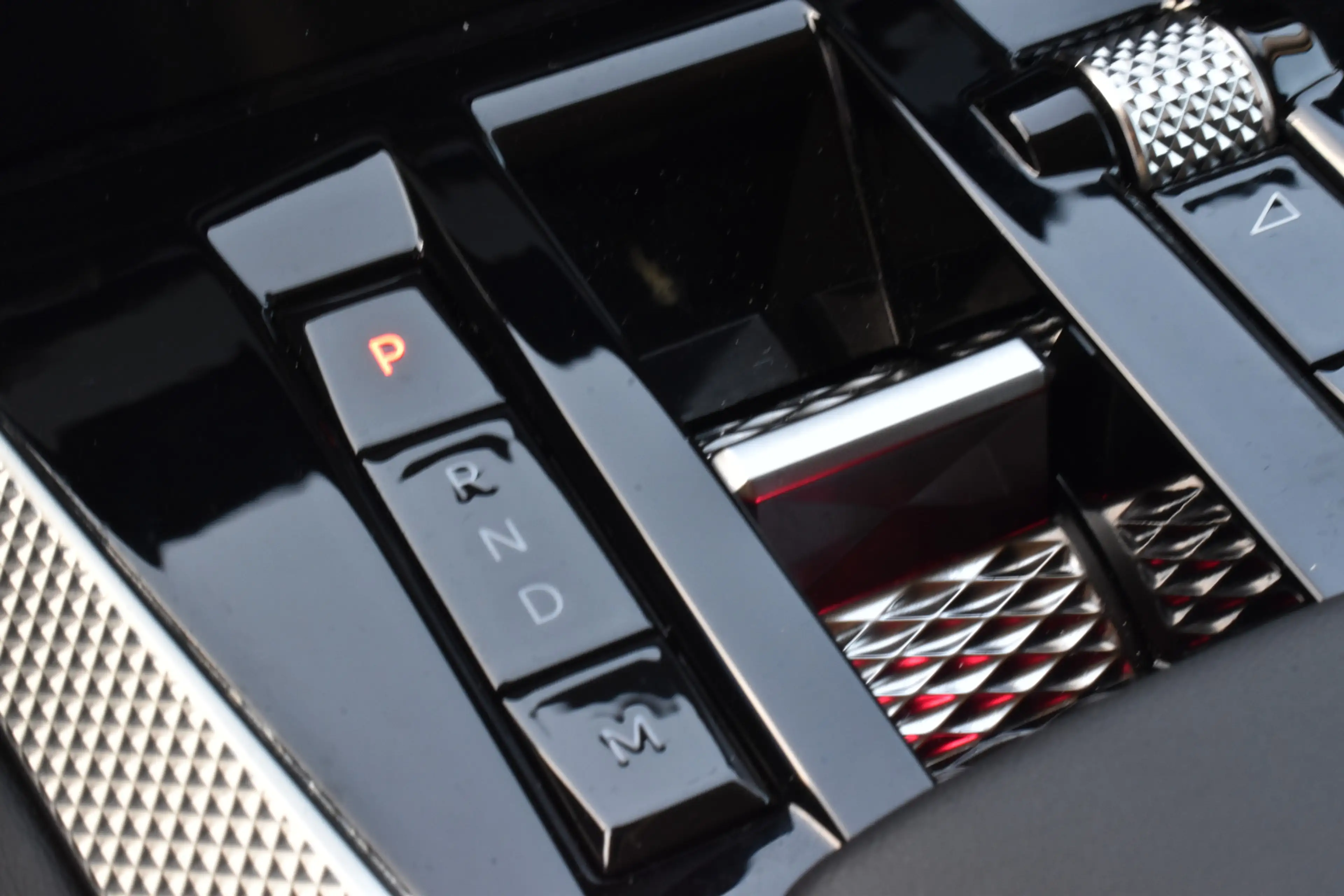 DS Automobiles DS 4 Hybrid 136 DCS-6 Étoile Alcantara | Navi | Airco | — photo 14