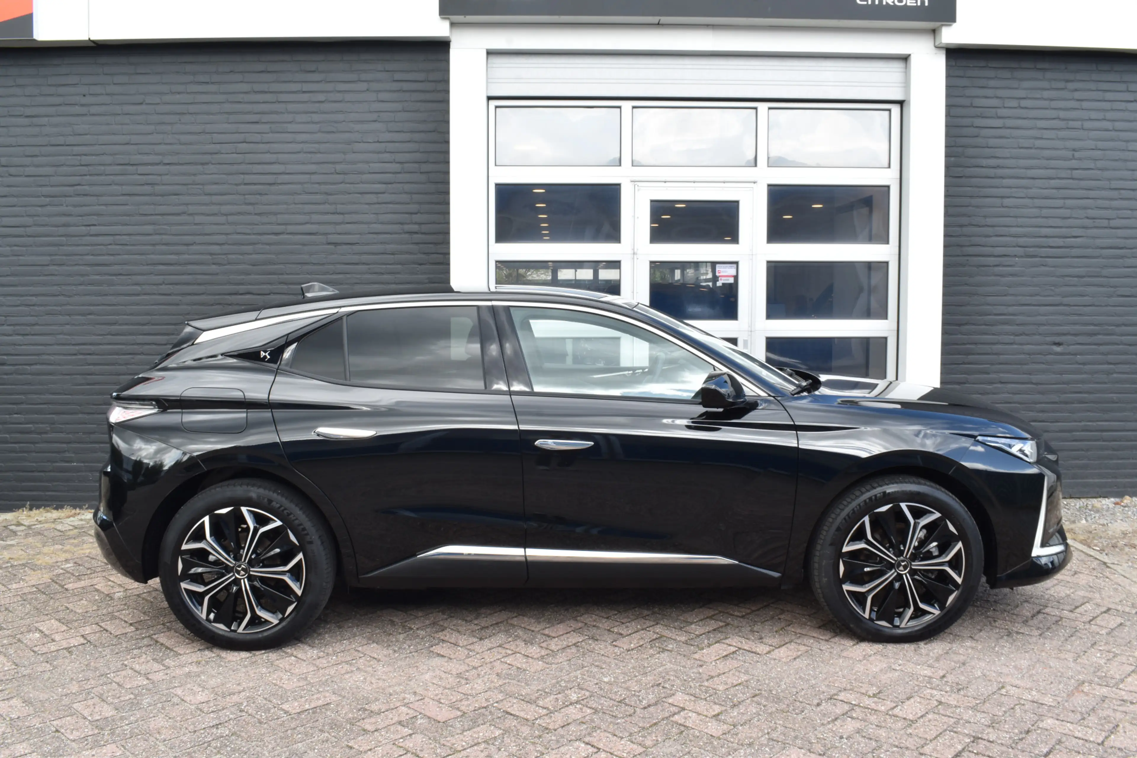 DS Automobiles DS 4 Hybrid 136 DCS-6 Étoile Alcantara | Navi | Airco | — photo 8