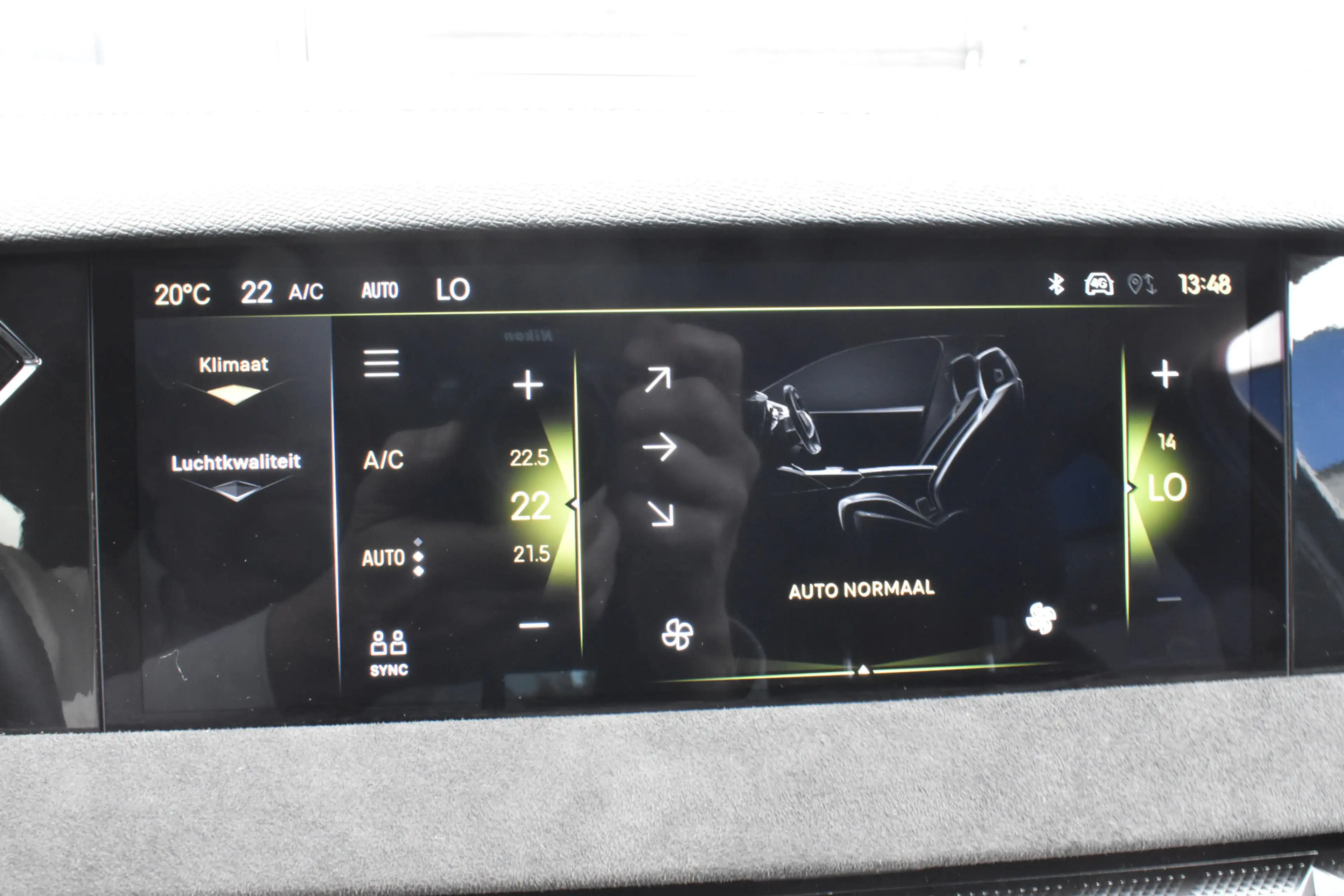DS Automobiles DS 4 Hybrid 136 DCS-6 Étoile Alcantara | Navi | Airco | — photo 9