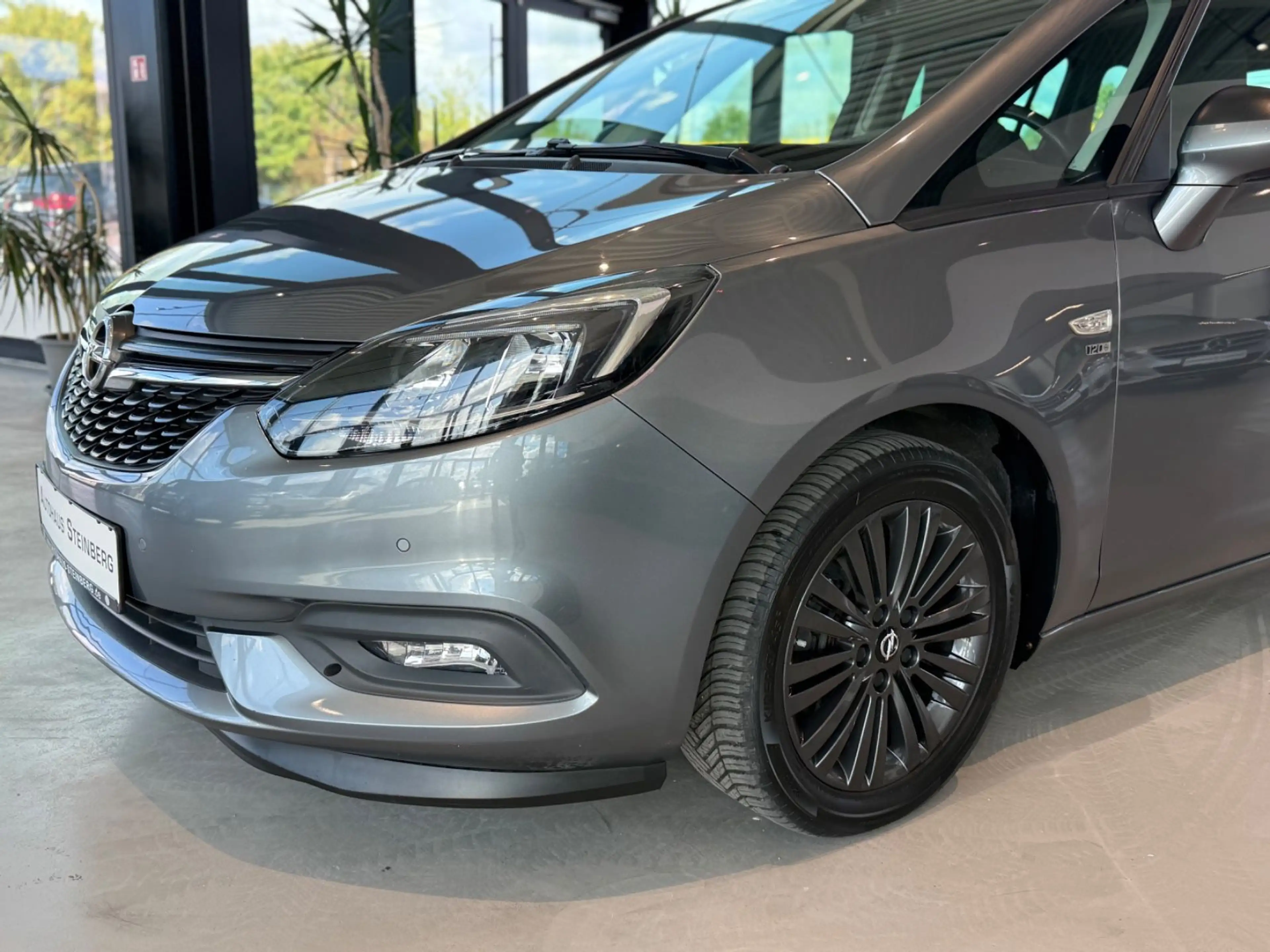 Opel Zafira NAVIGATION+KAMERA+7 SITZE+SHZ+AHK — photo 7