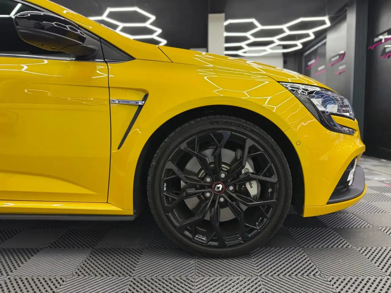 Renault Megane R.S. — photo 7