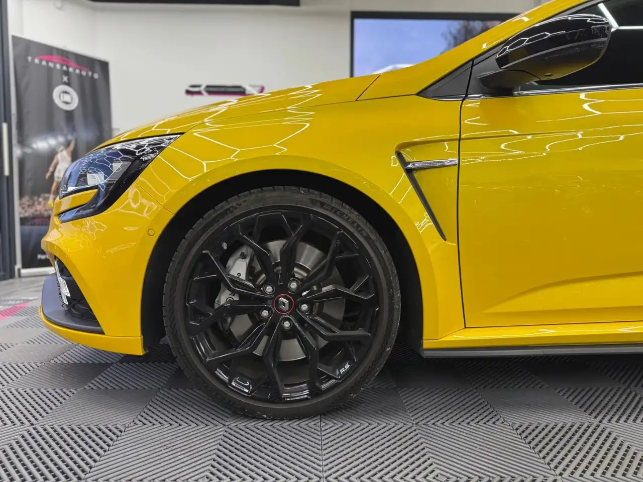 Renault Megane R.S. — photo 10