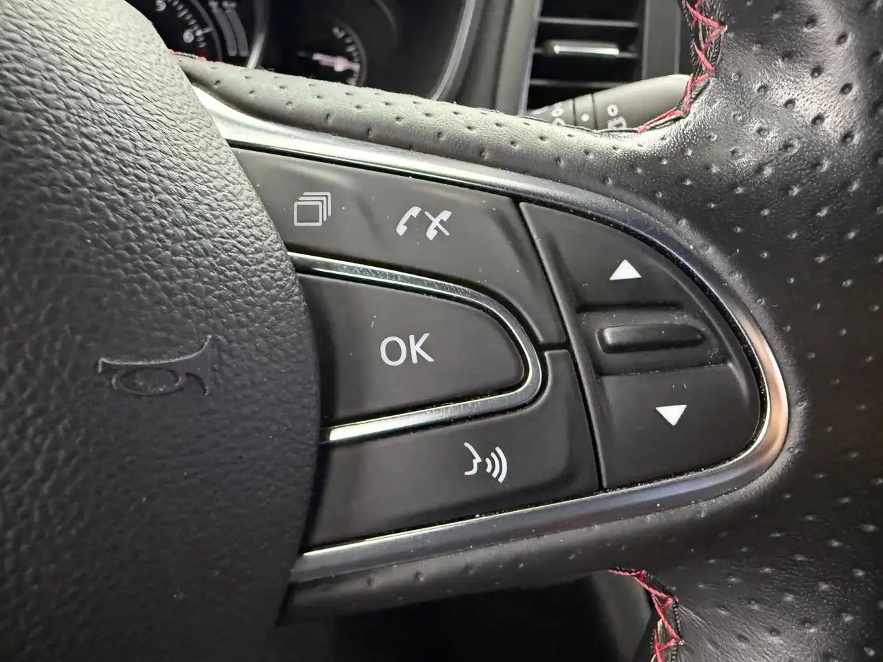 Renault Megane R.S. — photo 22