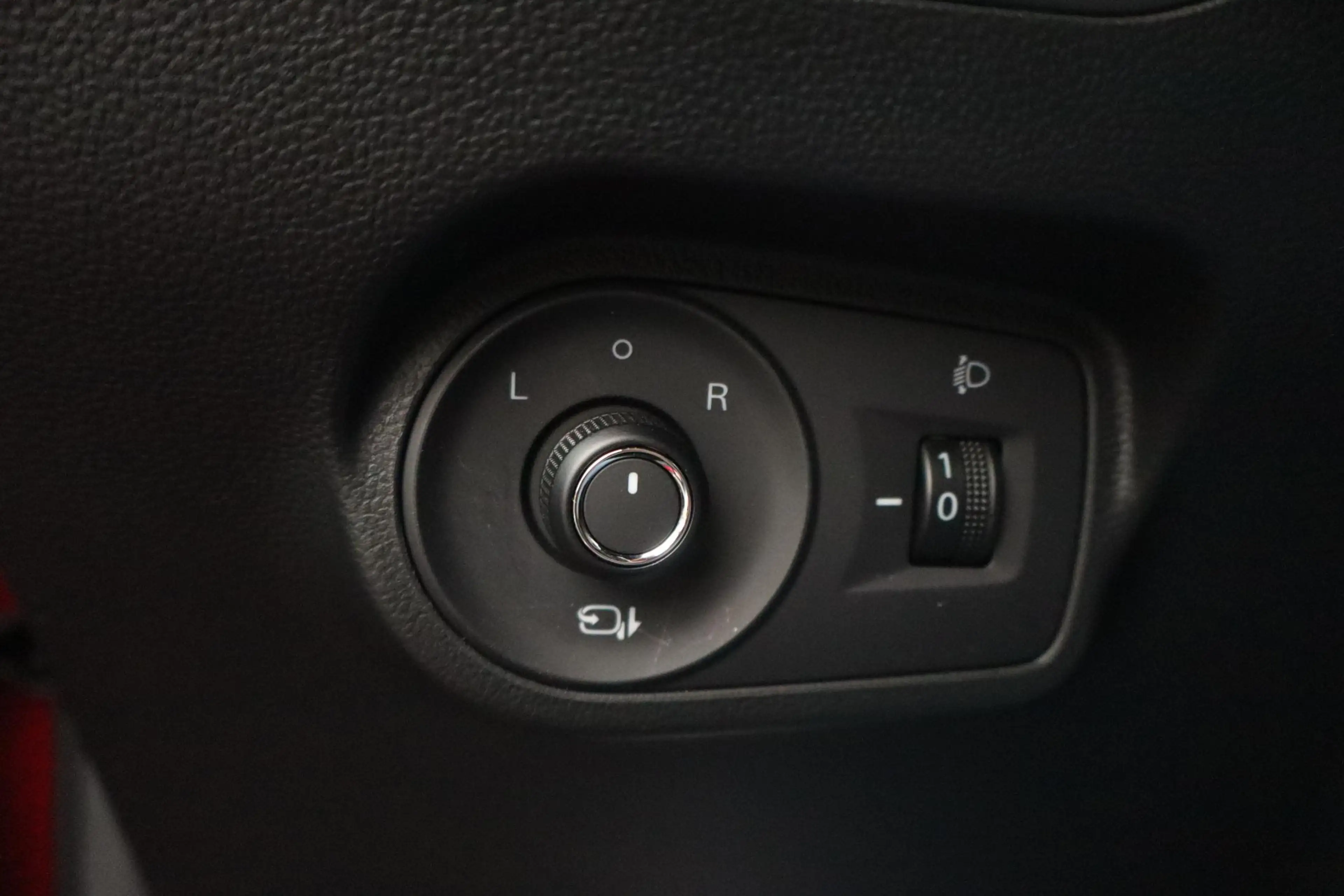 MG MG4 Electric Luxury 64 kWh | SOH 96,3% | Long range | — photo 18