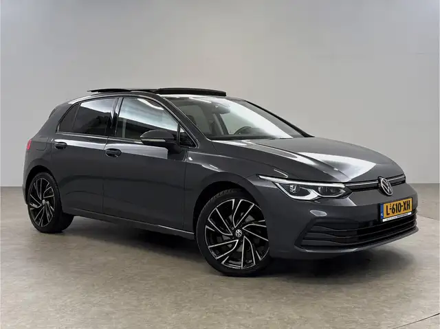 Volkswagen Golf view 6