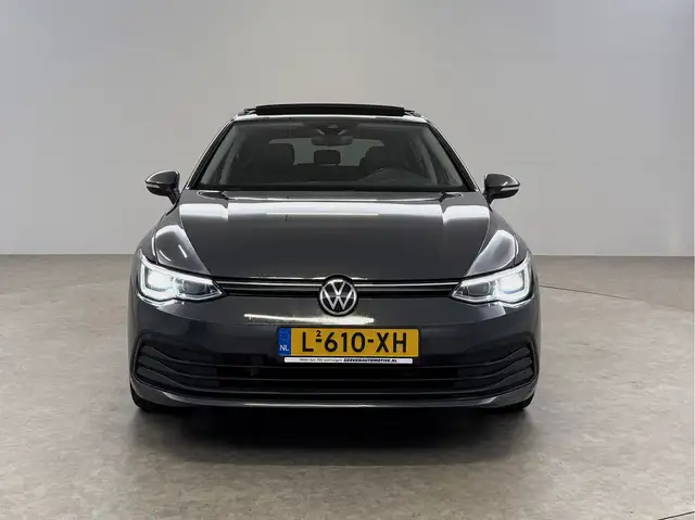 Volkswagen Golf view 8