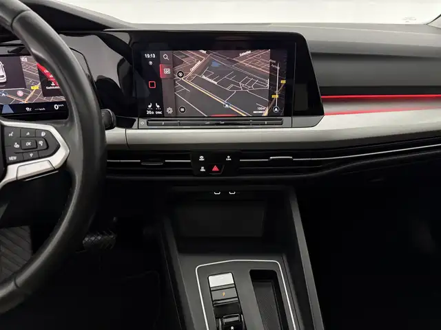 Volkswagen Golf view 18