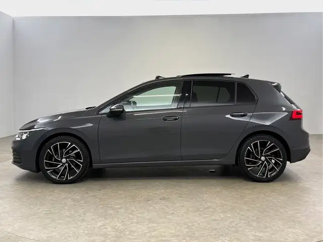 Volkswagen Golf view 11