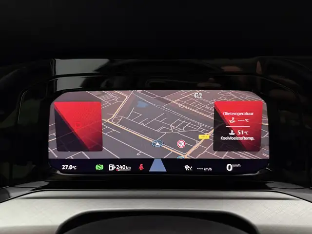 Volkswagen Golf view 20