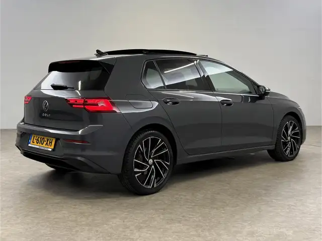 Volkswagen Golf view 12