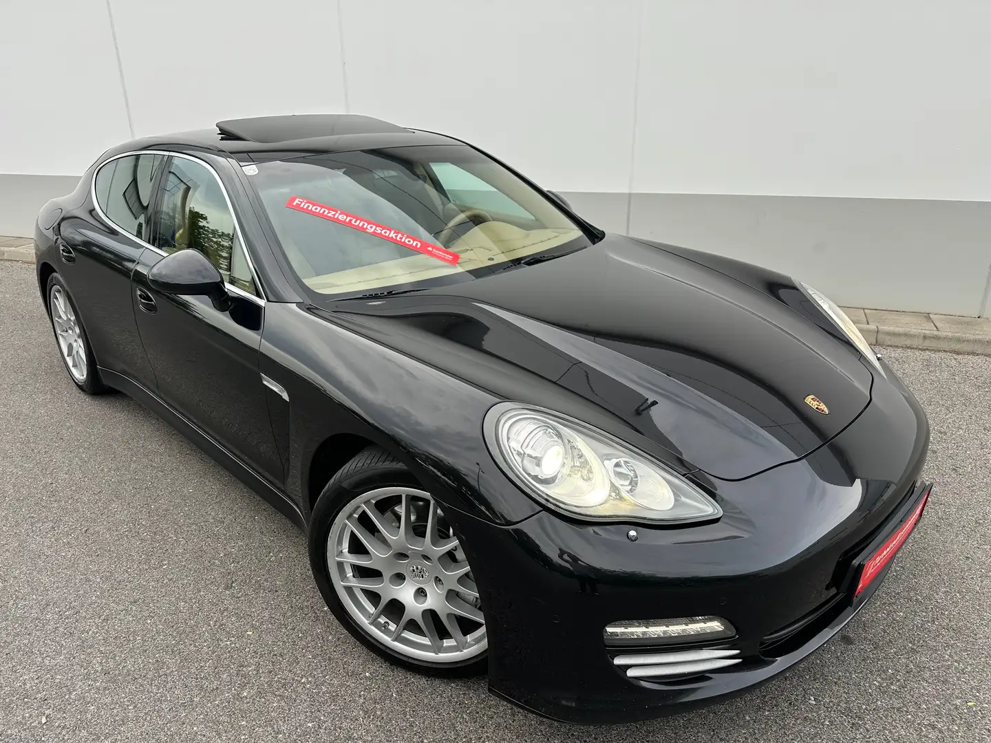 Porsche Panamera 4 S // SPORT-CHRONO // BOSE // KREDIT // LEDER // Schwarz - 2
