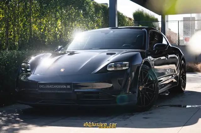 Porsche Taycan Sport Turismo 79.2kWh /Panodak/Matrix/PDLS/Carplay