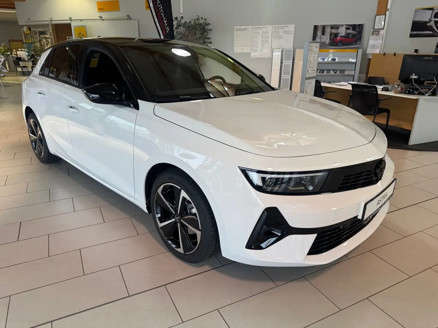 Opel Astra GS #Navi #AGR Sitze #Lenkrad+Sitzhzng Weiß - 2