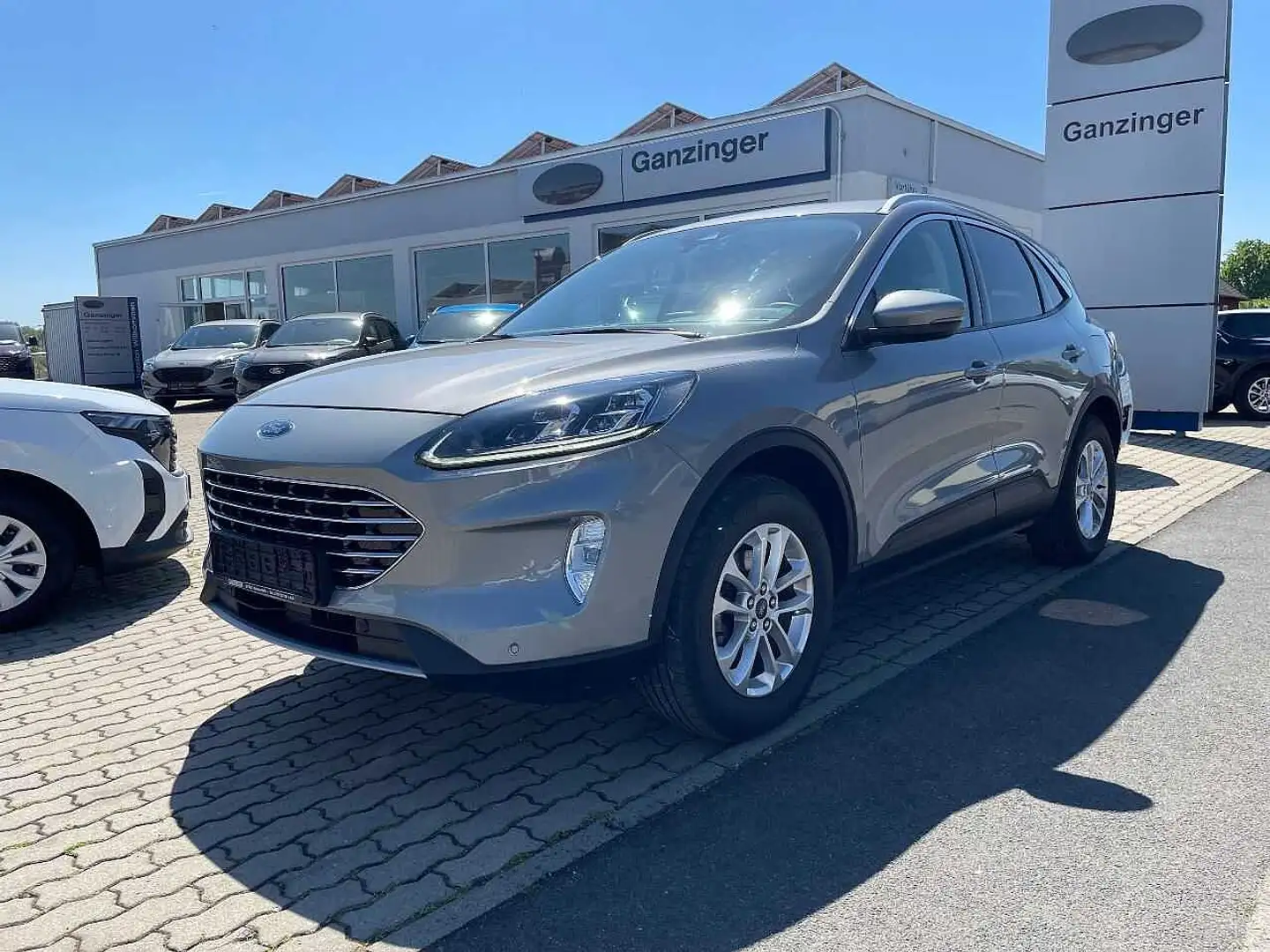 Ford Kuga Hybrid FHEV TITANIUM X Automatik, 1.HAND+LED+NAVI+ Argent - 1