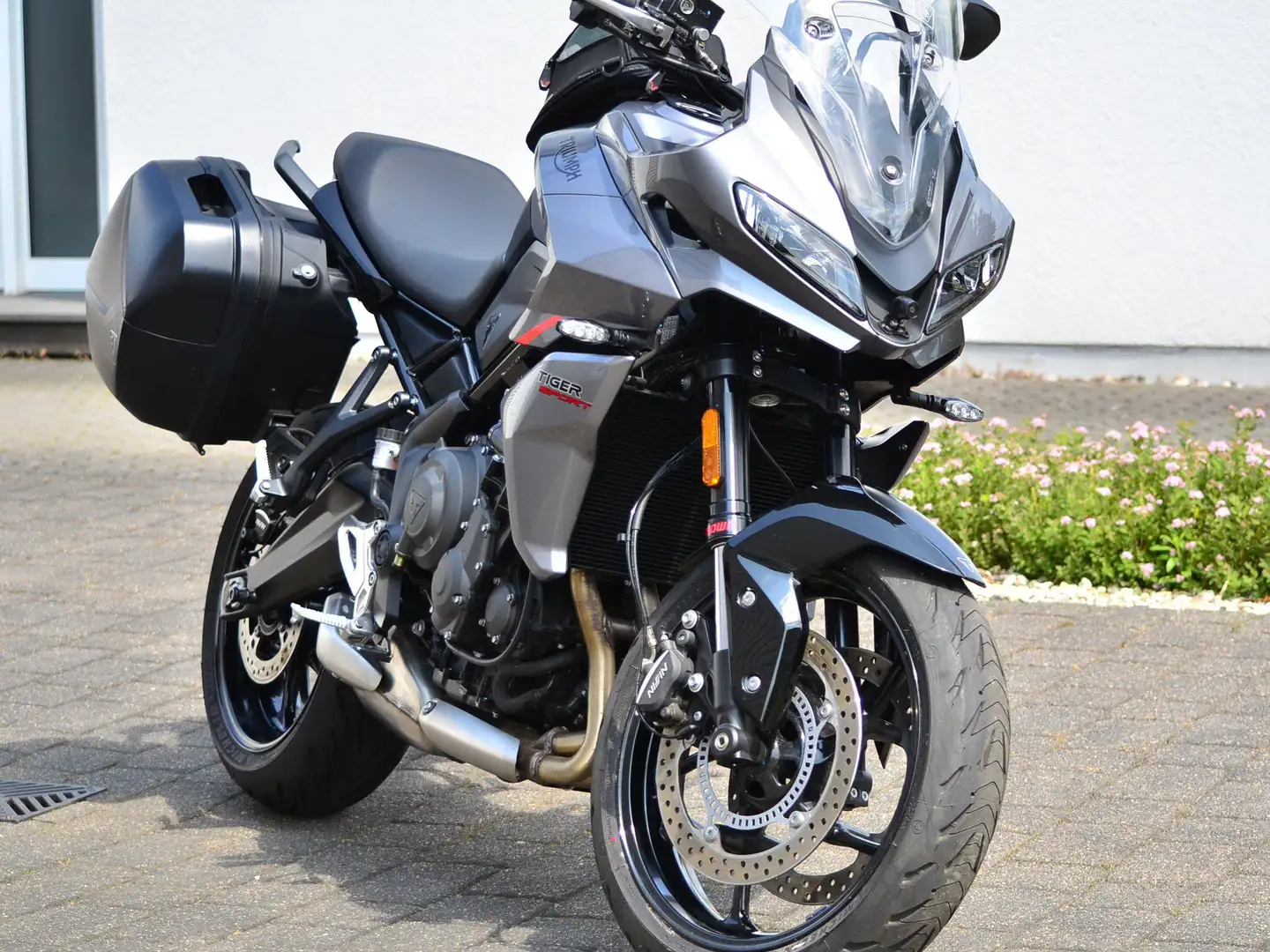Triumph Tiger Sport 660 mit Dashcam Stříbrná - 2