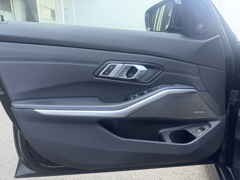 BMW 330 D xDrive M-Sport LED Live-Cockpit HuD H&K — photo 11