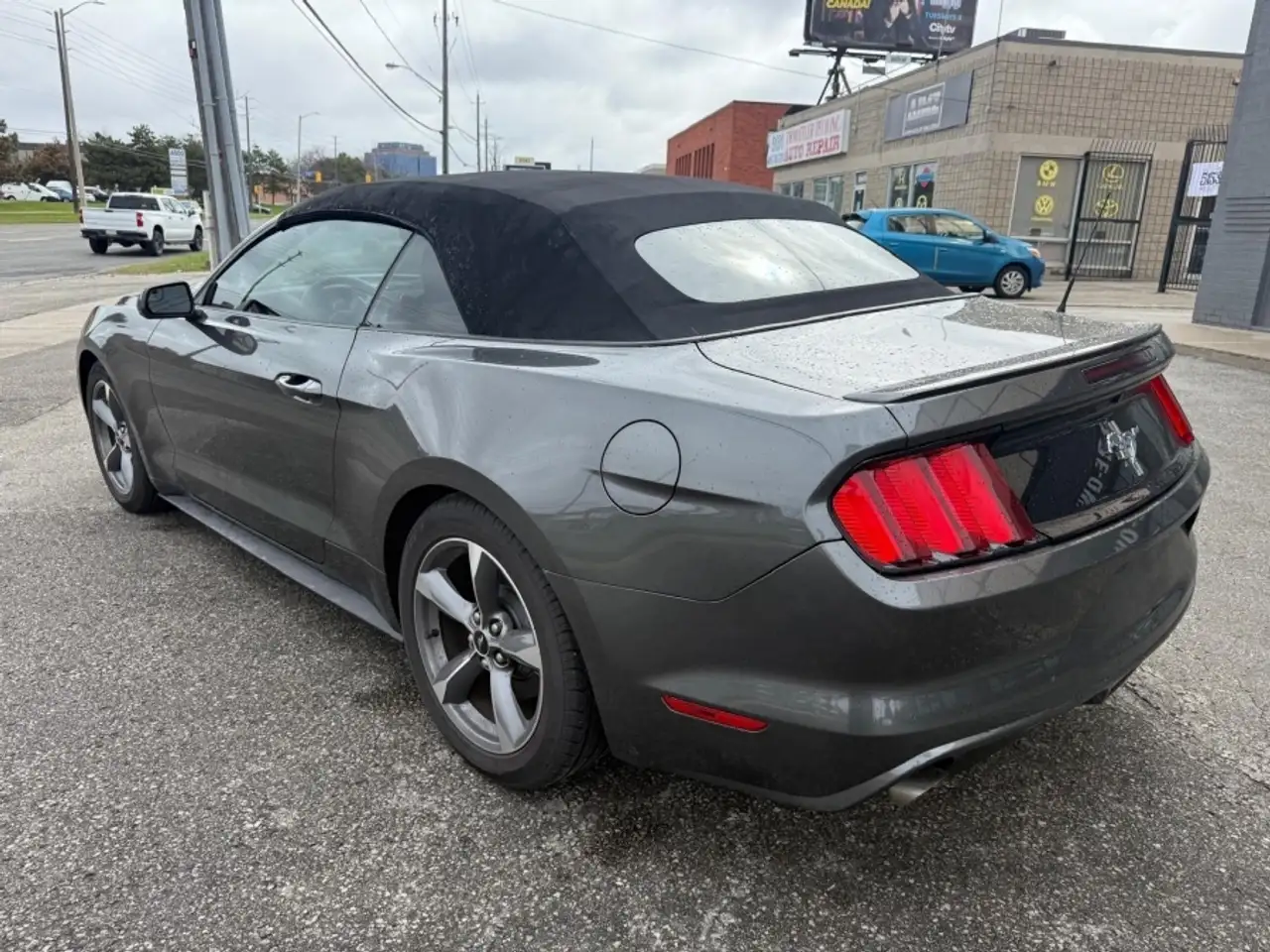 Ford Mustang снимка Ford Mustang
